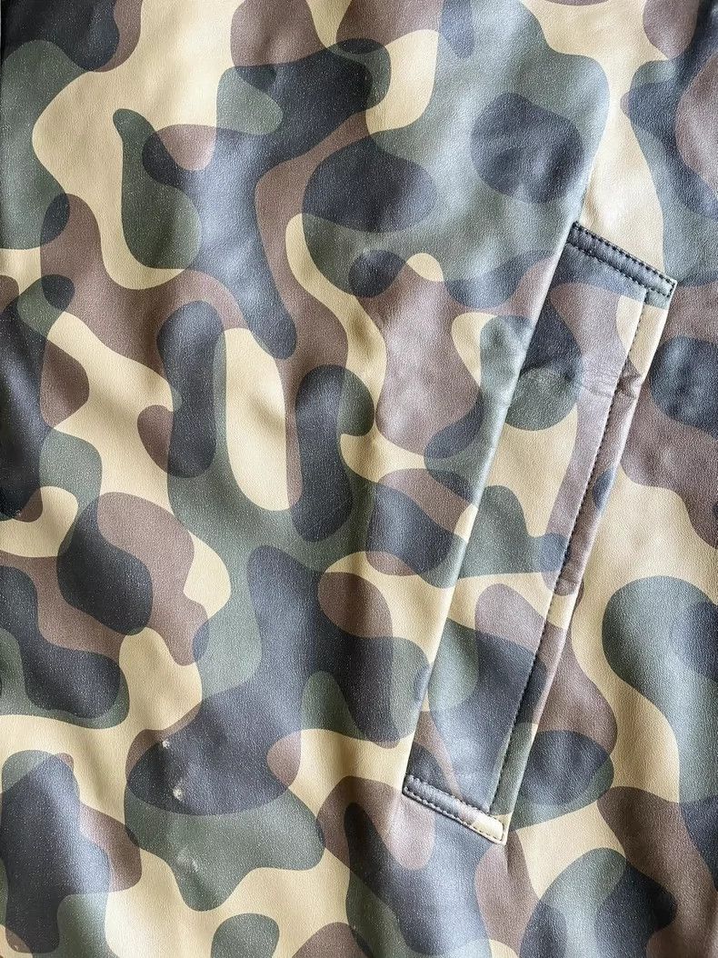 Comme des Garcons Comme Des Garcons Camouflage Coat-dmc Size US M / EU 48-50 / 2 - 6 Thumbnail