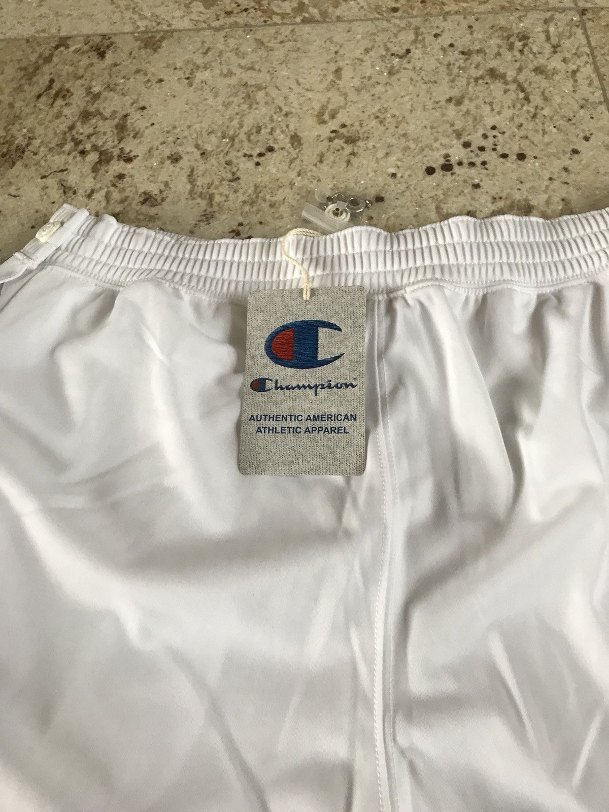 Champion Pollywrap Knit In White Size US 32 / EU 48 - 4 Thumbnail