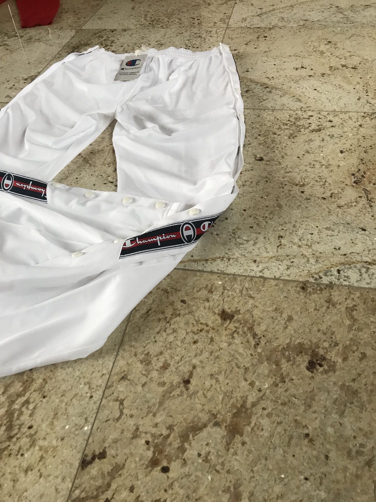 Champion Pollywrap Knit In White Size US 32 / EU 48 - 2 Thumbnail