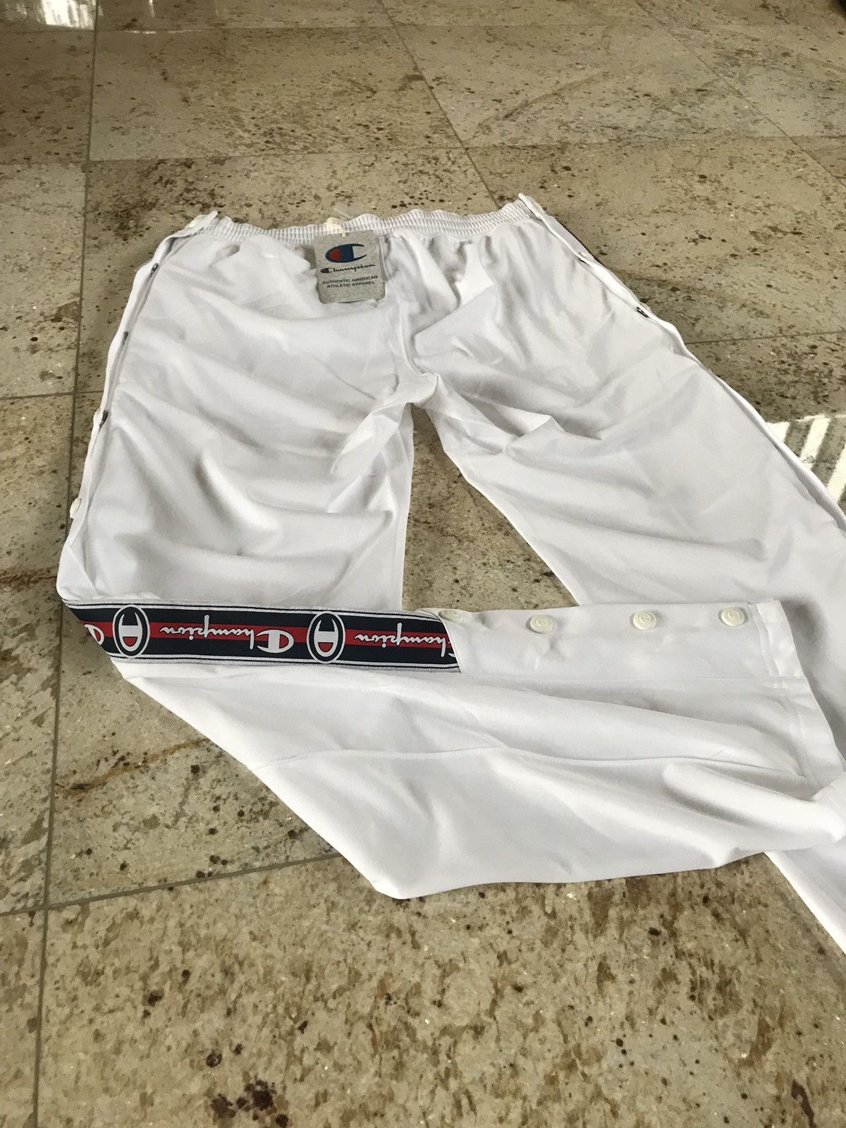 Champion Pollywrap Knit In White Size US 32 / EU 48 - 7 Thumbnail