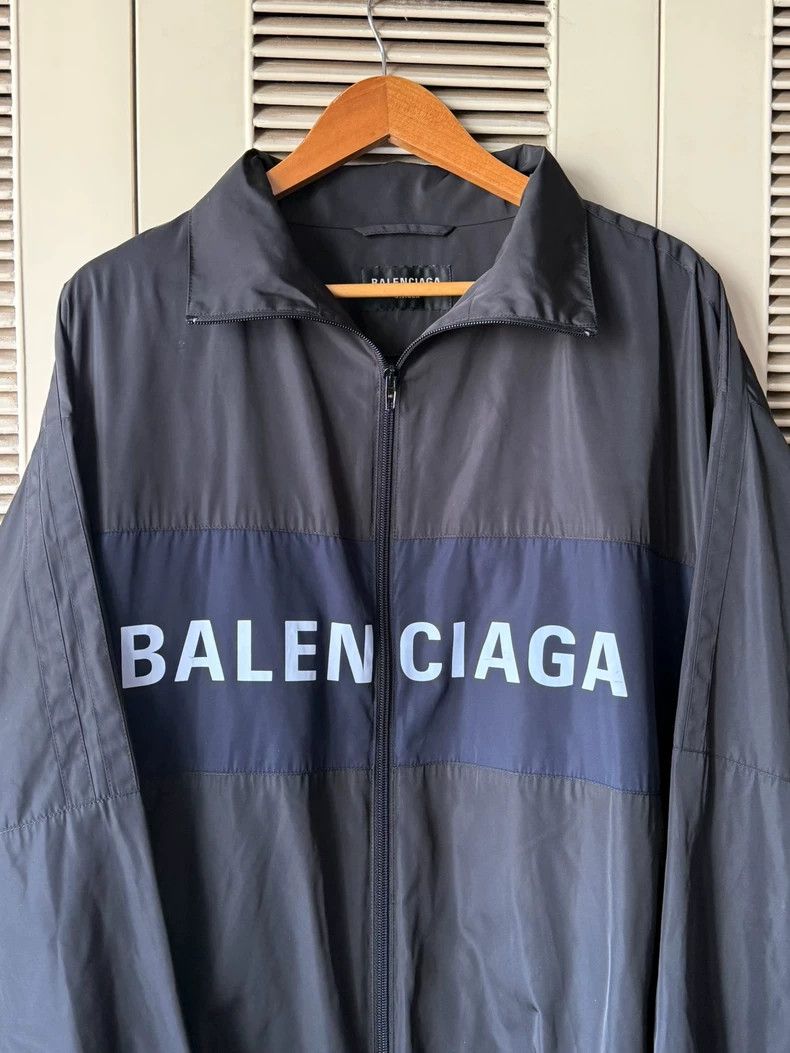 Balenciaga Lightweight Balenciaga Jacket in Good Condition-dmc Size US XS / EU 42 / 0 - 3 Thumbnail