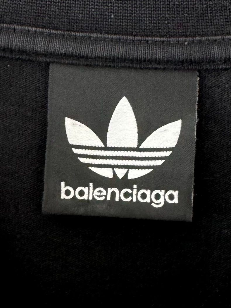Balenciaga Balenciaga Adidas Black Red Colorblock Tee-dmc Size US M / EU 48-50 / 2 - 7 Thumbnail