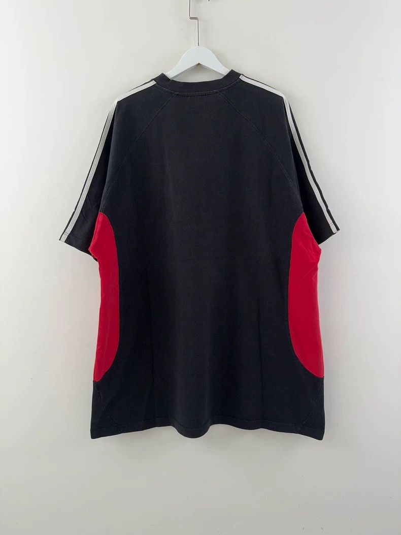 Balenciaga Balenciaga Adidas Black Red Colorblock Tee-dmc Size US M / EU 48-50 / 2 - 2 Thumbnail