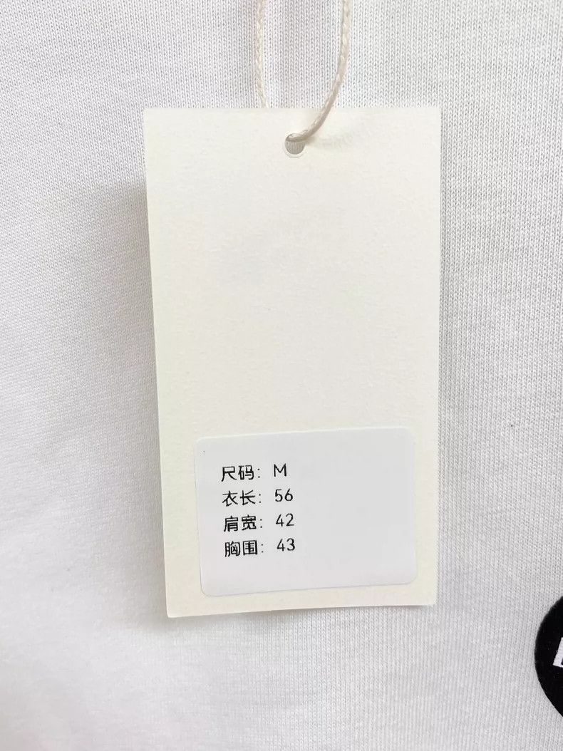 Balenciaga Balenciaga Short Sleeve Women's T-Shirt Size M-dmc Size US M / EU 48-50 / 2 - 9 Thumbnail