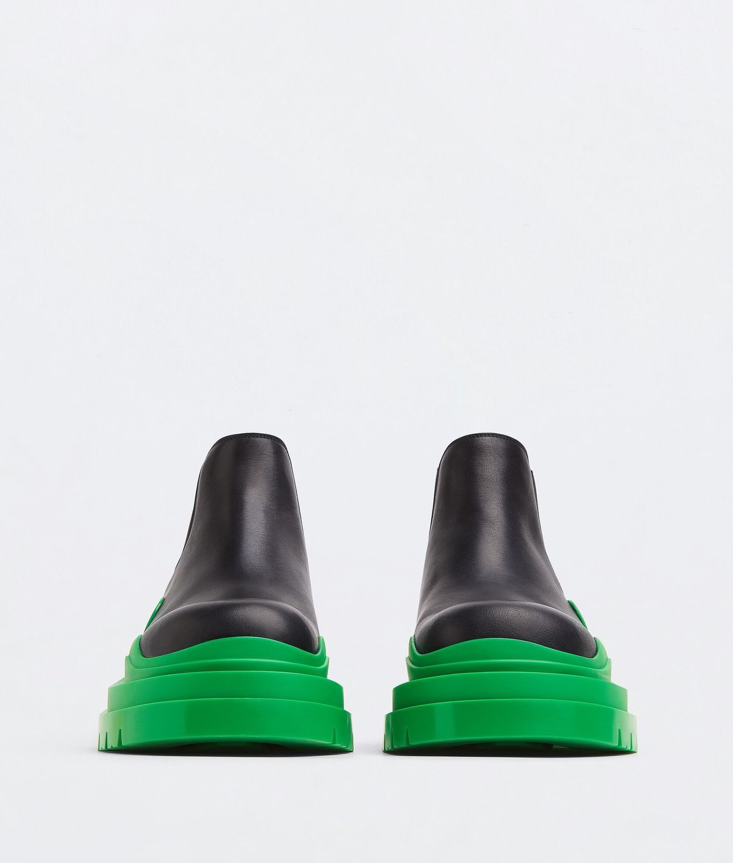 Bottega Veneta Black Tire Chelsea Ankle Boots with green sole Size US 9 / EU 42 - 2 Thumbnail
