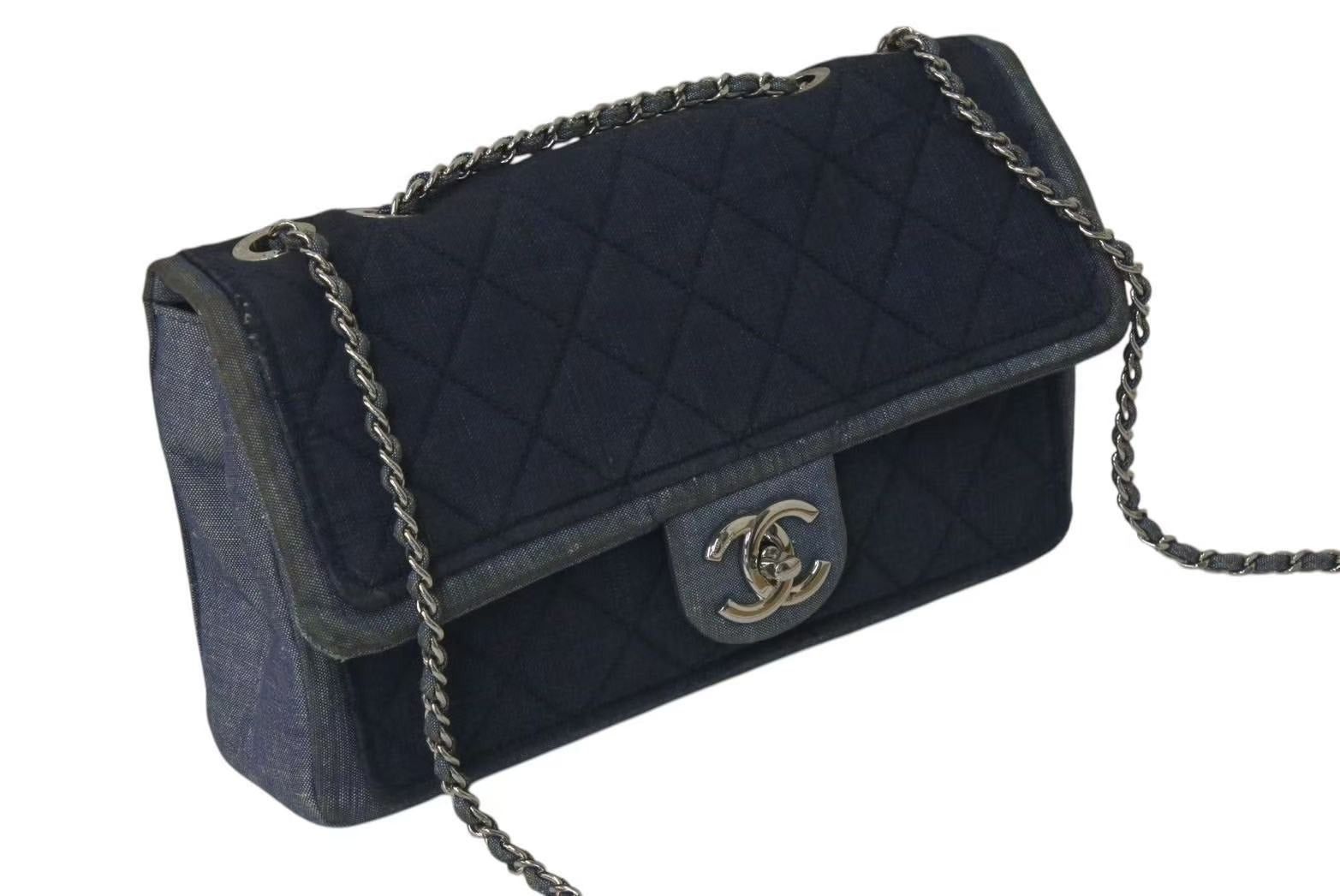 Chanel CHANEL Matelasse Shoulder Bag Size ONE SIZE - 3 Thumbnail