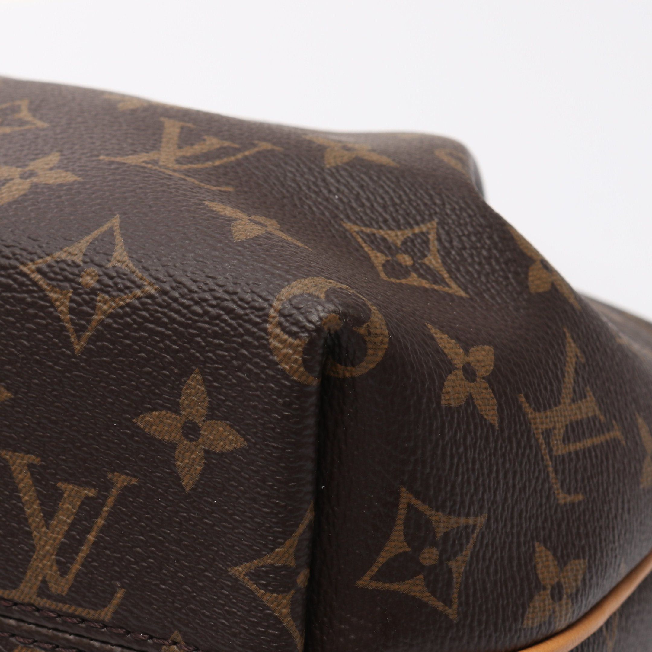 Louis Vuitton Louis Vuitton Turen Pm Monogram Handbag Leather Brown Size ONE SIZE - 6 Thumbnail