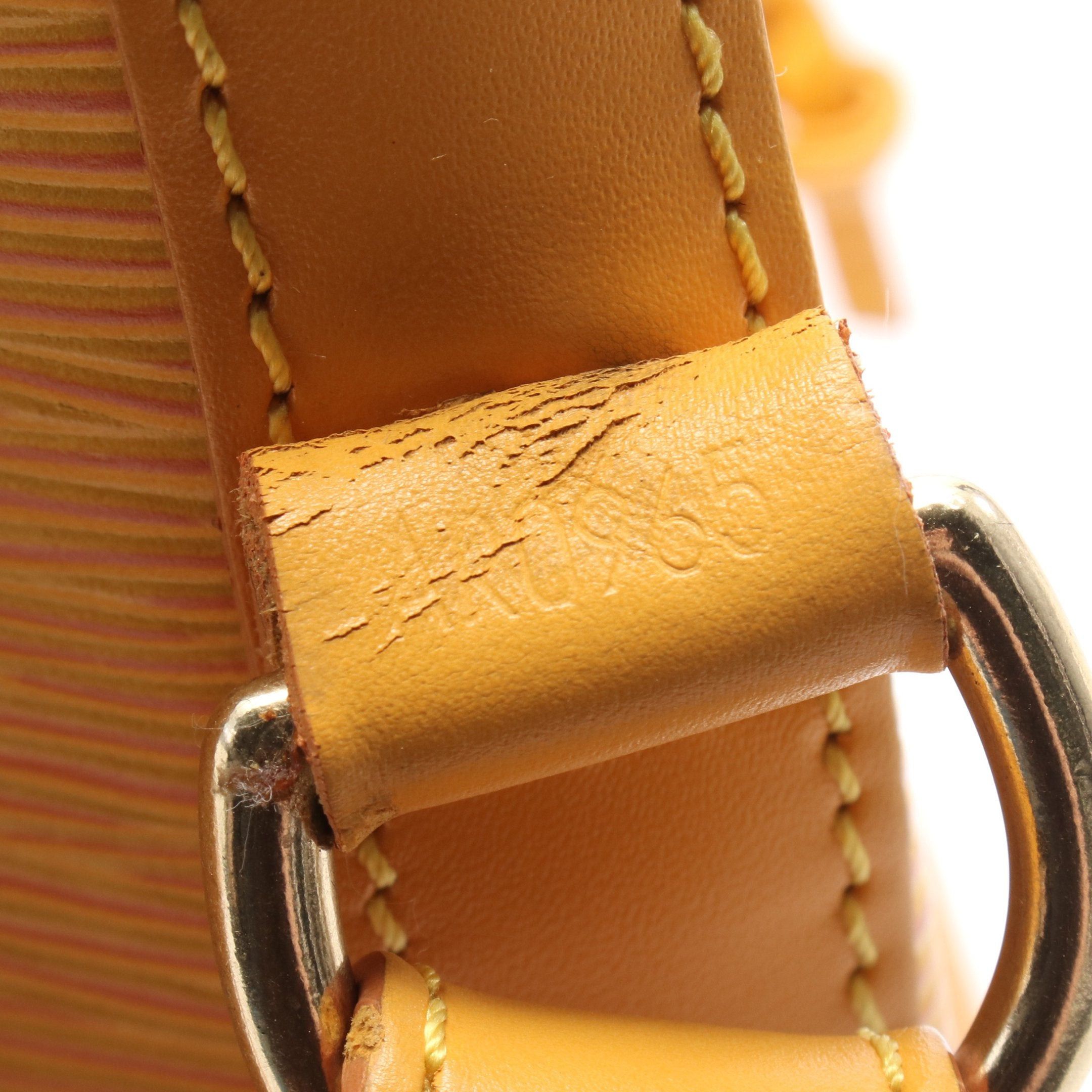 Louis Vuitton Louis Vuitton Peti Noe Epi Tassi Yellow Shoulder Bag Leather Size ONE SIZE - 5 Thumbnail