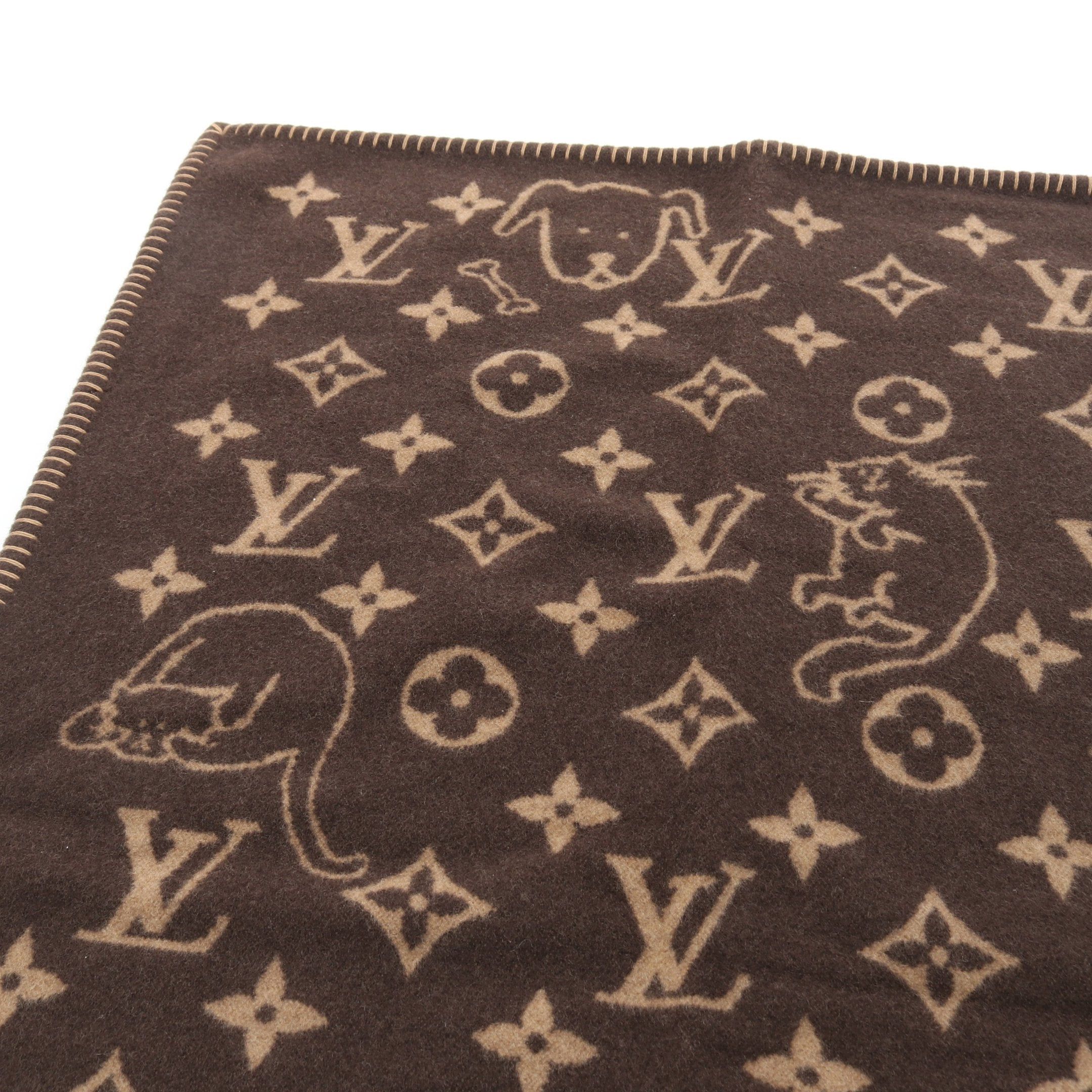 Louis Vuitton Louis Vuitton Quverture Small Catgram Blanket Wool Cashmere Brown Size ONE SIZE - 3 Thumbnail