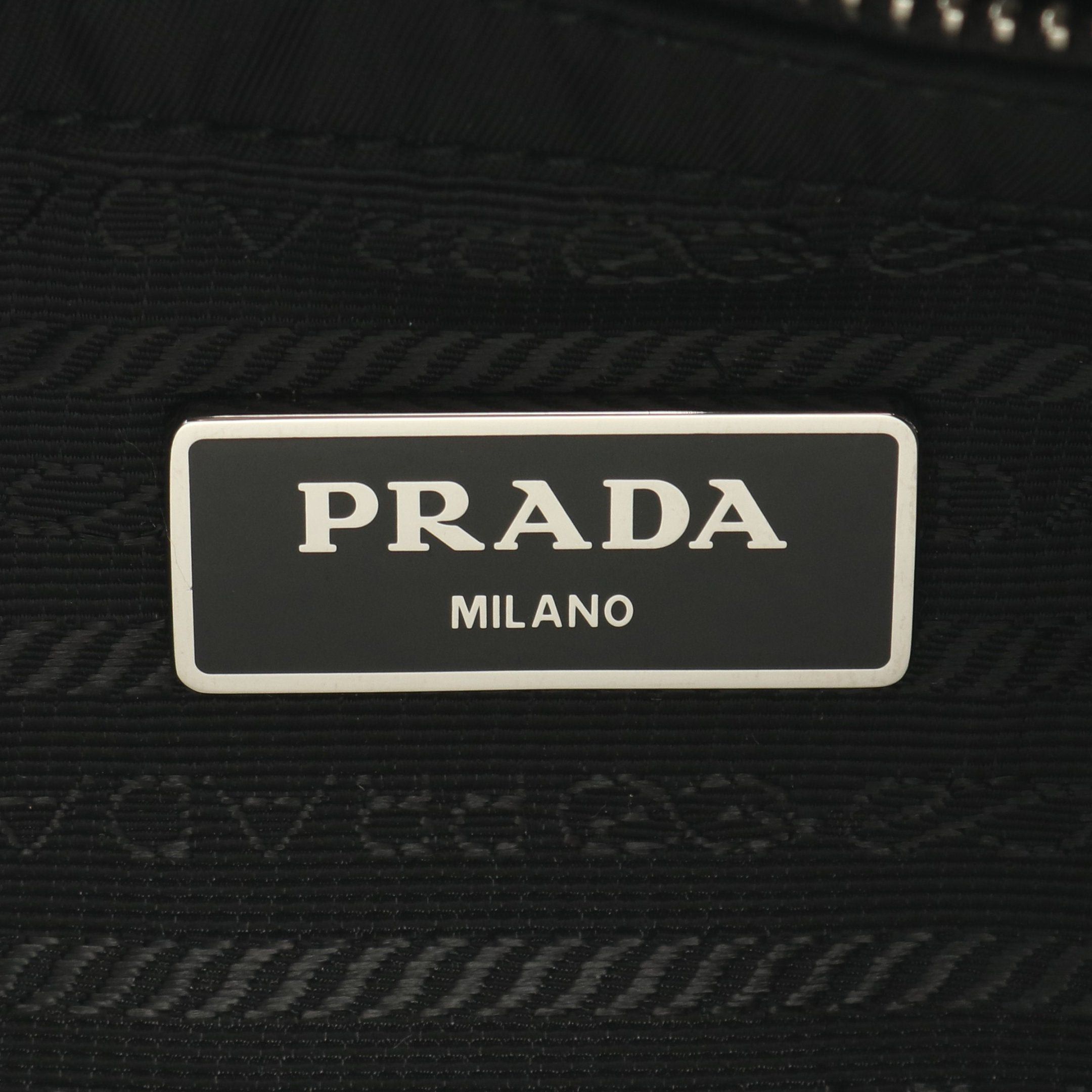Prada Prada Tessuto Quiltin Re-Nylon Padet Handbag Tote Bag Nylon Black Size ONE SIZE - 4 Thumbnail