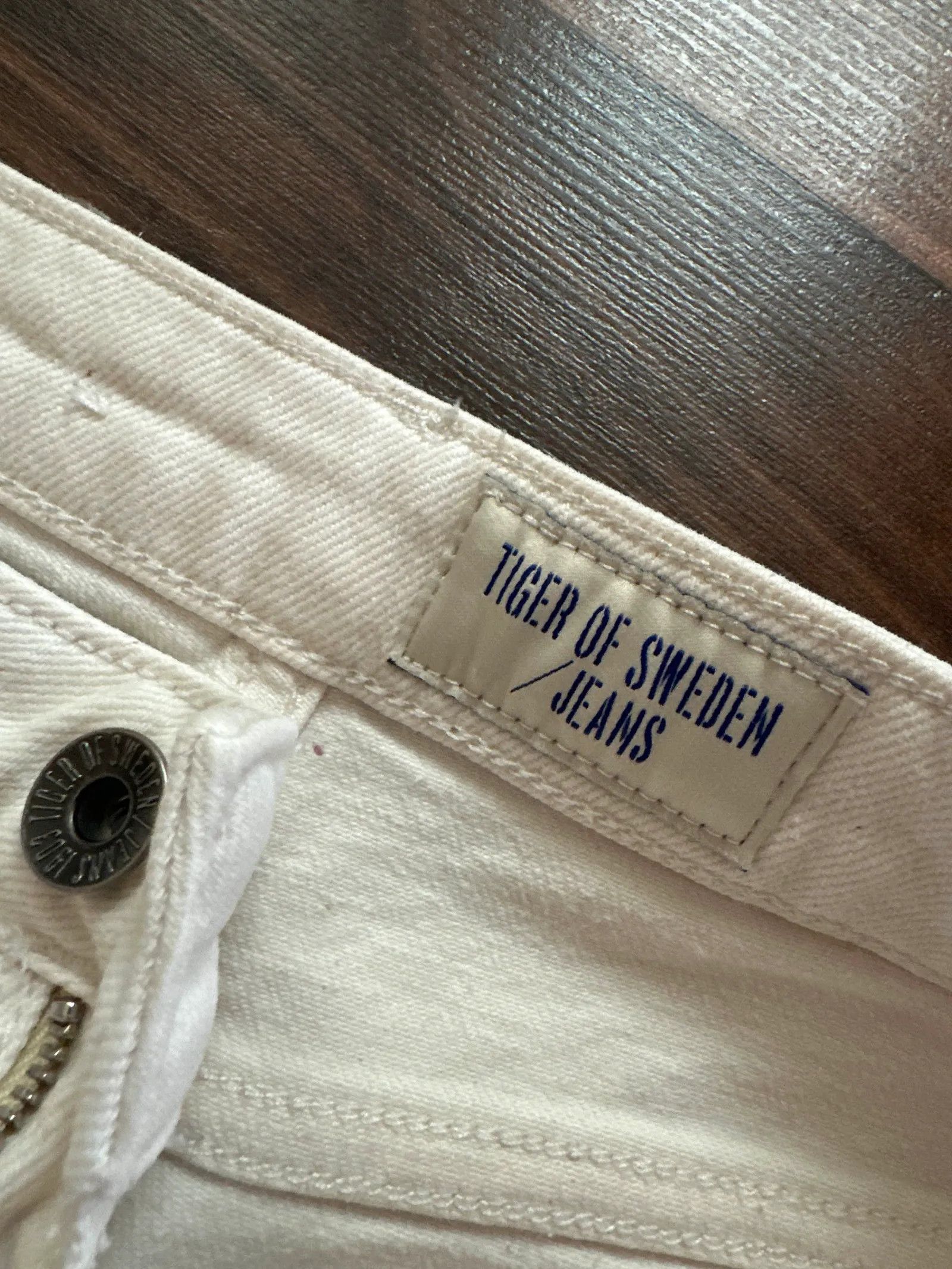 Tiger of Sweden Tiger of Sweden AZE Jeans Size 27" / US 4 / IT 40 - 2 Thumbnail