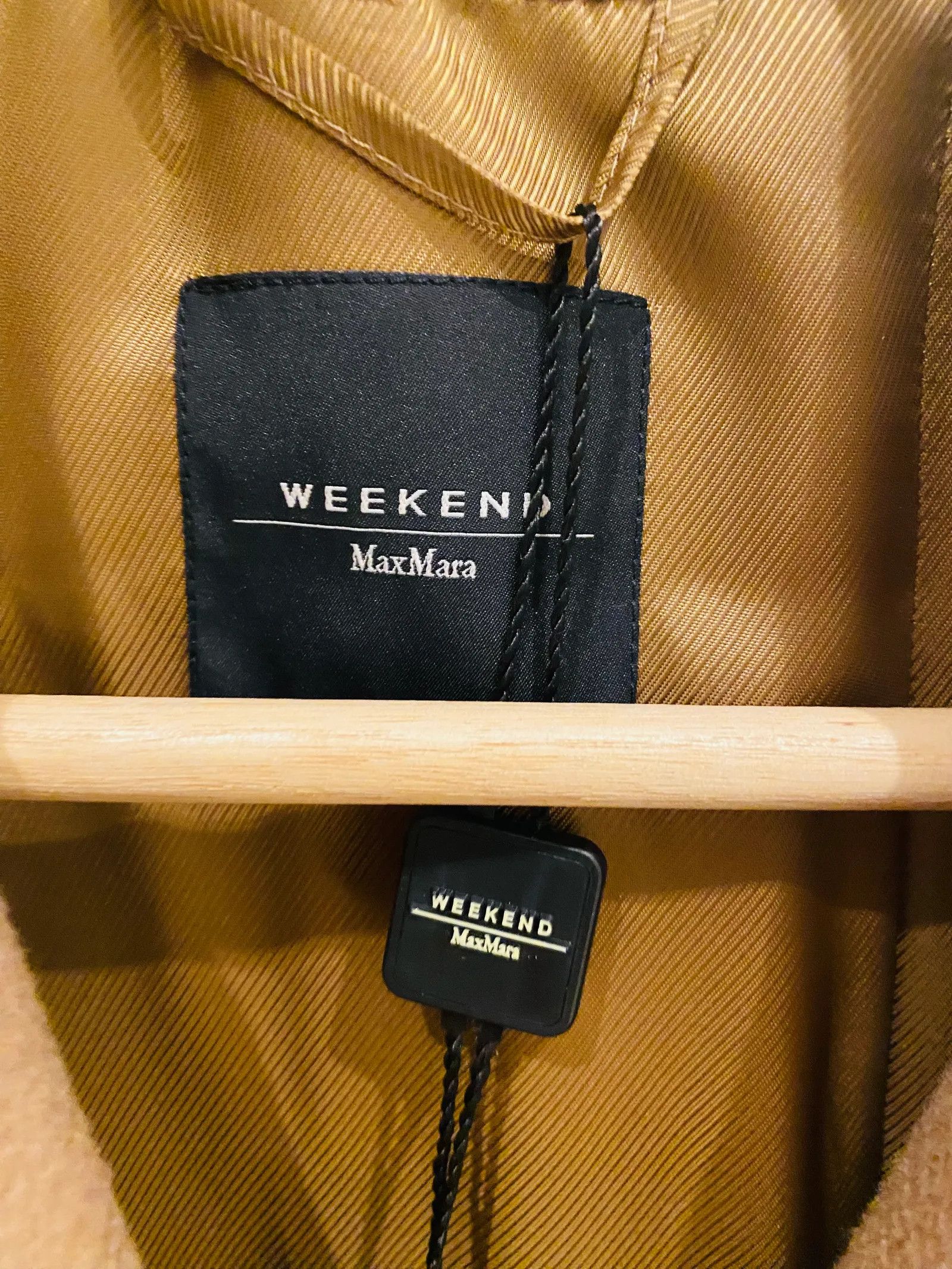 Max Mara Max Mara Weekend Wool Resina Wrap Coat Coat Size M / US 6-8 / IT 42-44 - 2 Thumbnail