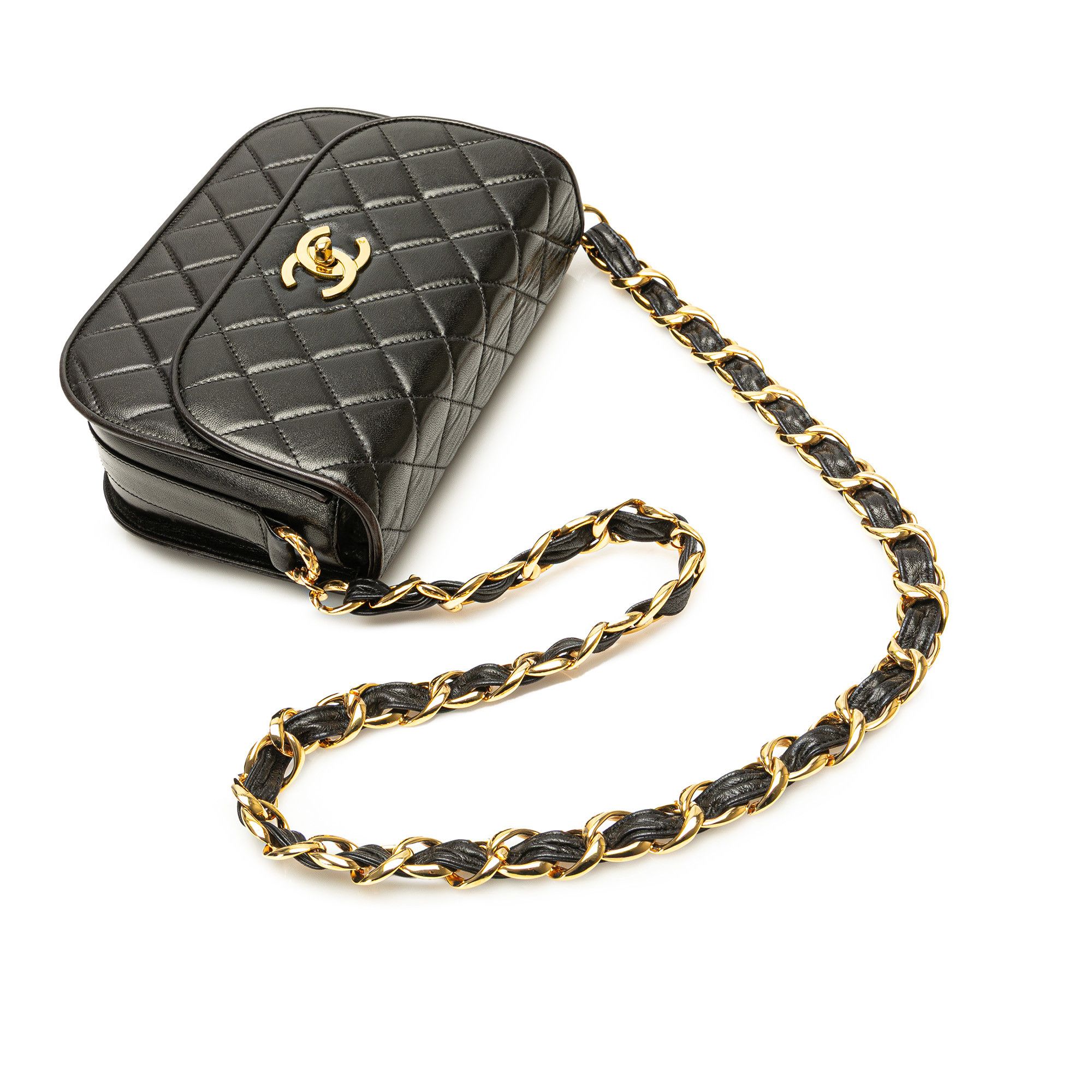 Chanel Chanel CC Quilted Lambskin Chain Flap Size ONE SIZE - 13 Thumbnail