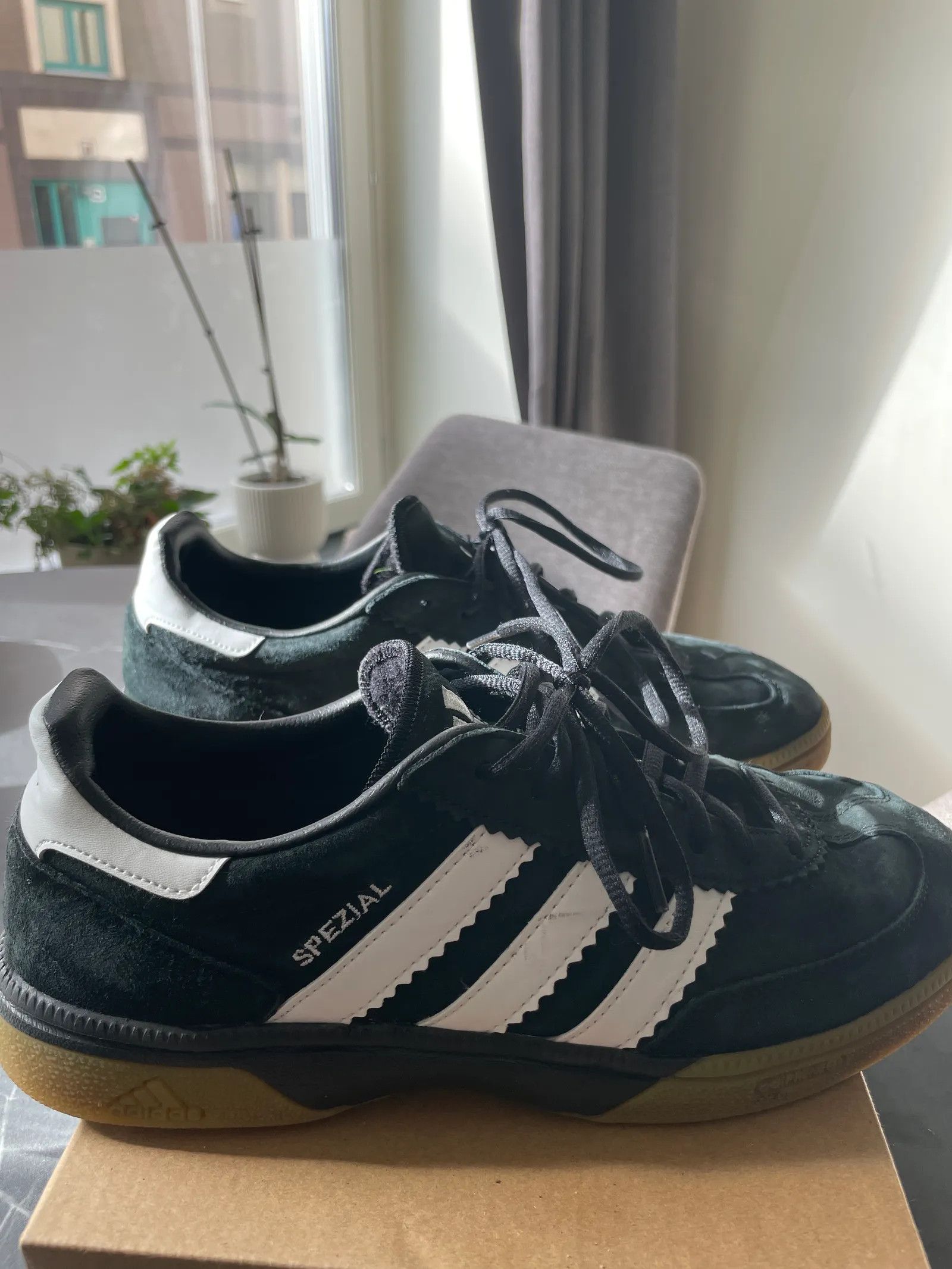 Adidas Adidas Adidas spezjal Sneakers Size US 9 / EU 42 - 3 Thumbnail