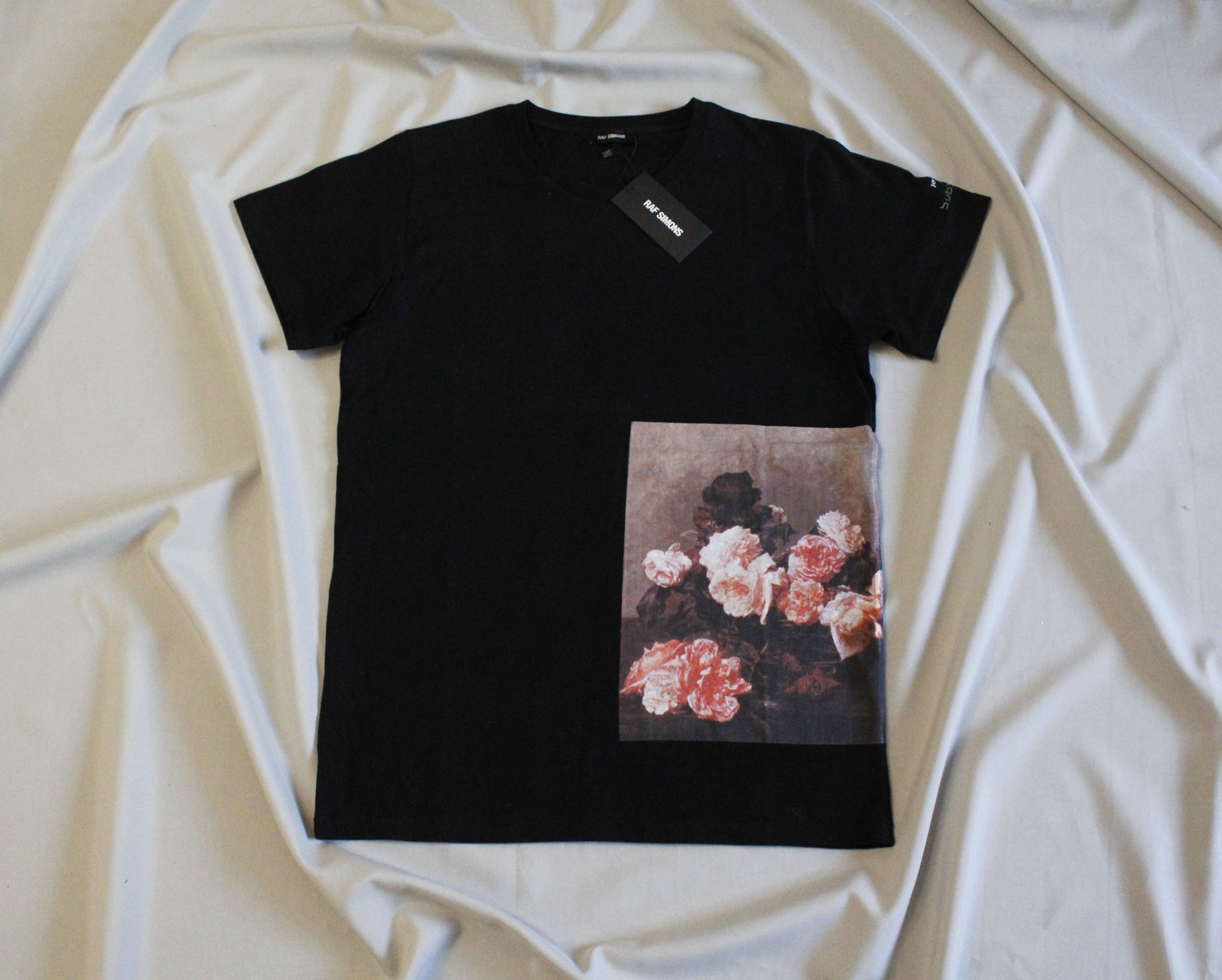 Raf Simons Raf Simons SS/18 Flower PS Black T-Shirt | Grailed