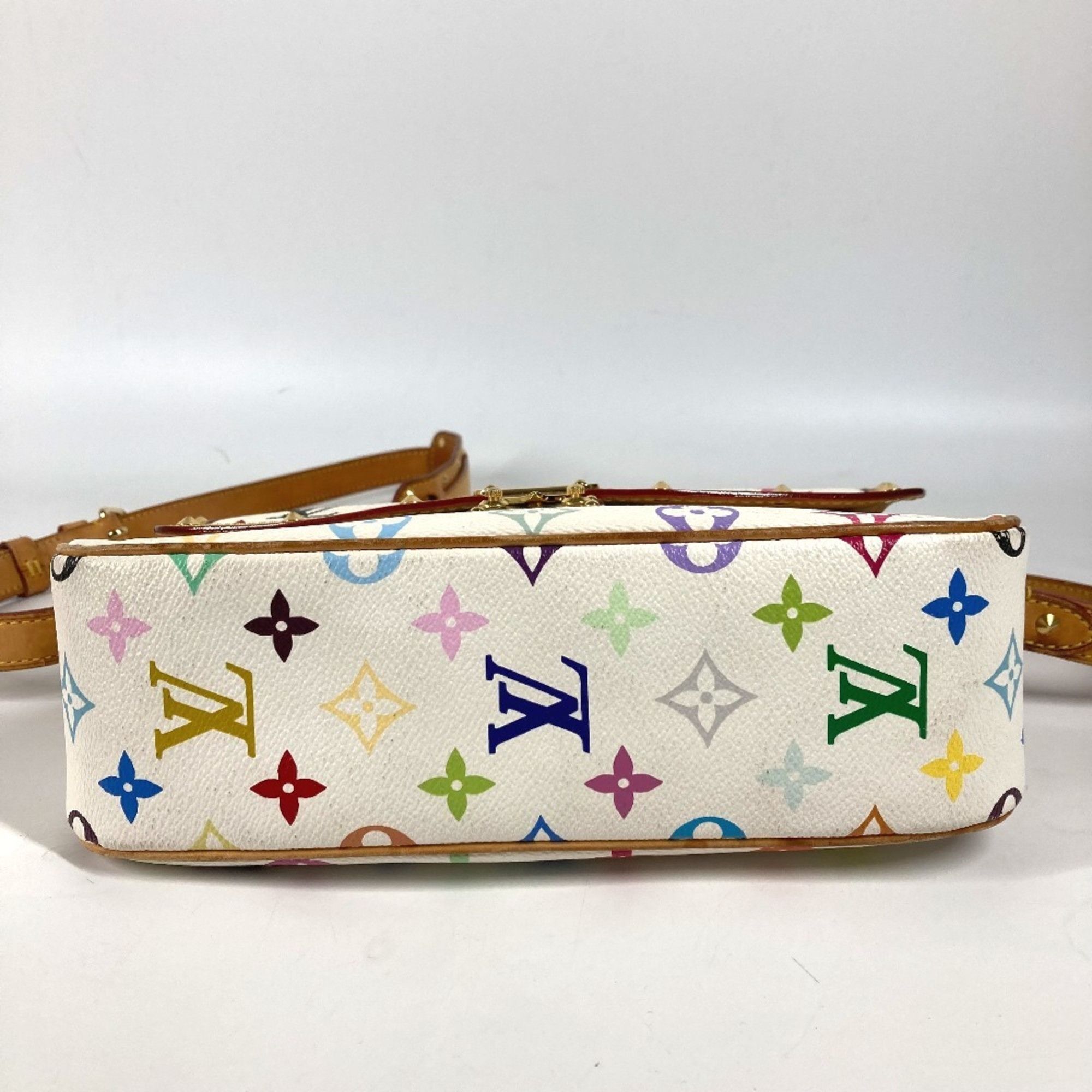 Louis Vuitton Louis Vuitton Sologne shoulder Size ONE SIZE - 8 Thumbnail