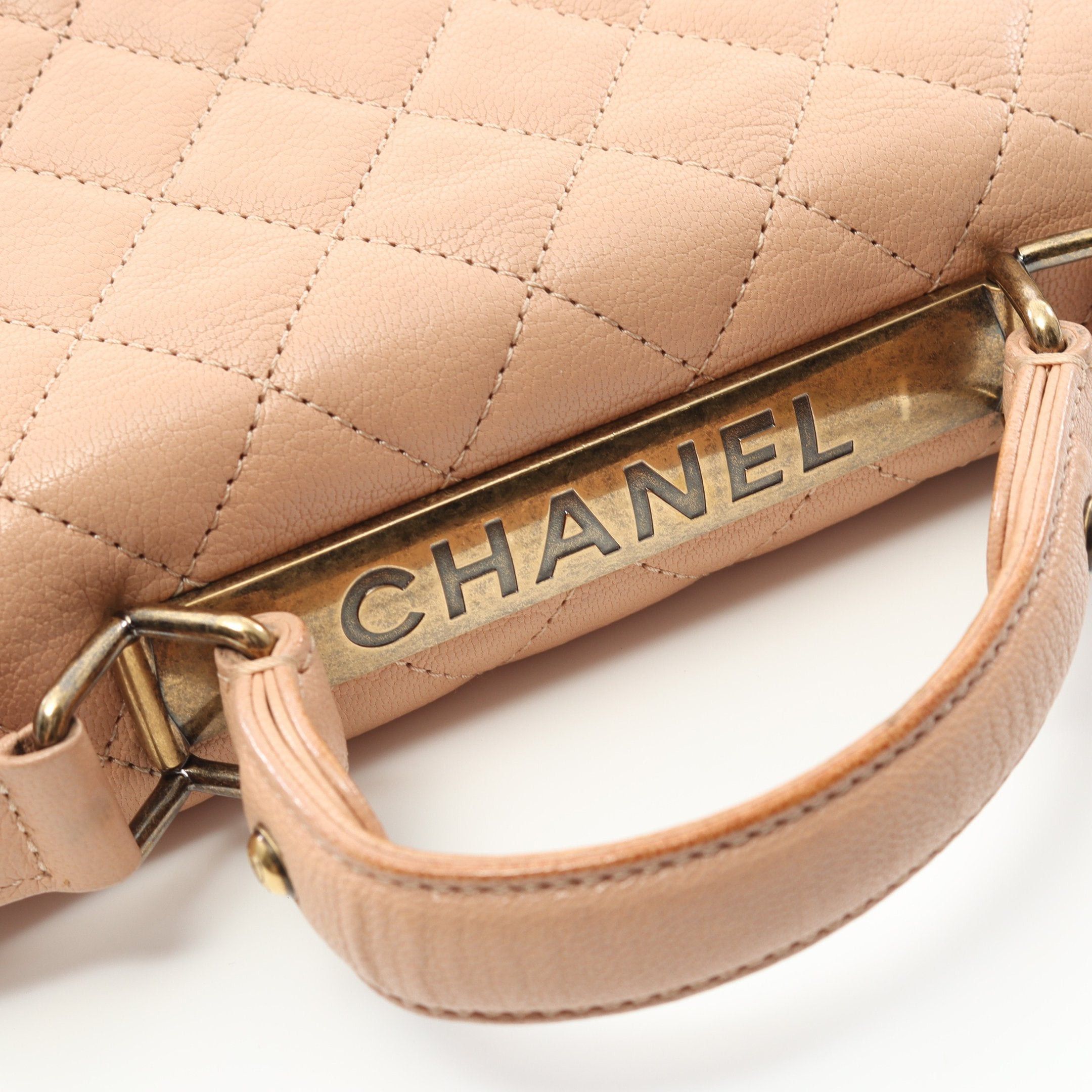 Chanel Chanel 2.55 Matelasse Shoulder Bag Leather Pink Beige Gold Hardware Size ONE SIZE - 11 Thumbnail