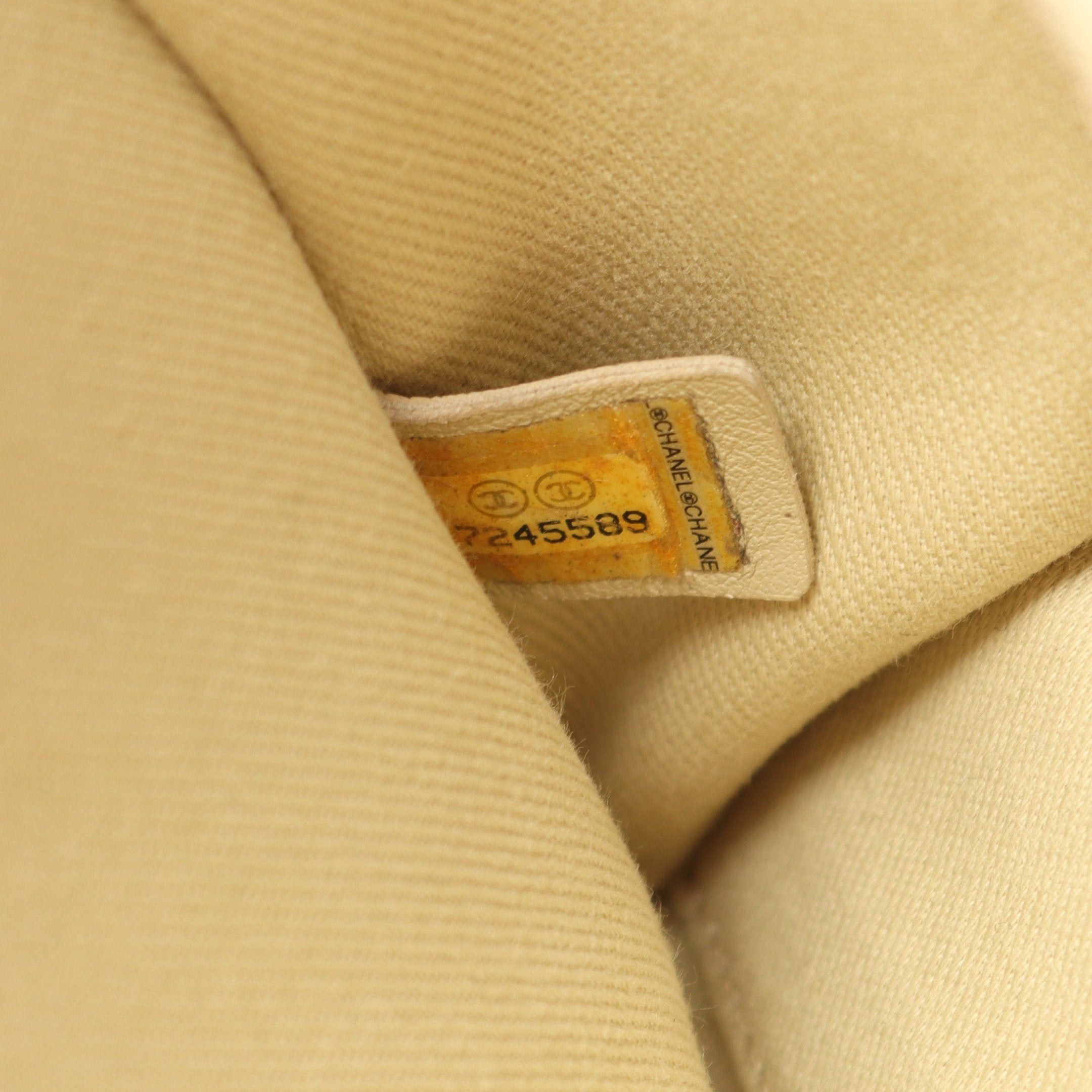 Chanel Chanel 2.55 Matelasse Shoulder Bag Leather Pink Beige Gold Hardware Size ONE SIZE - 5 Thumbnail