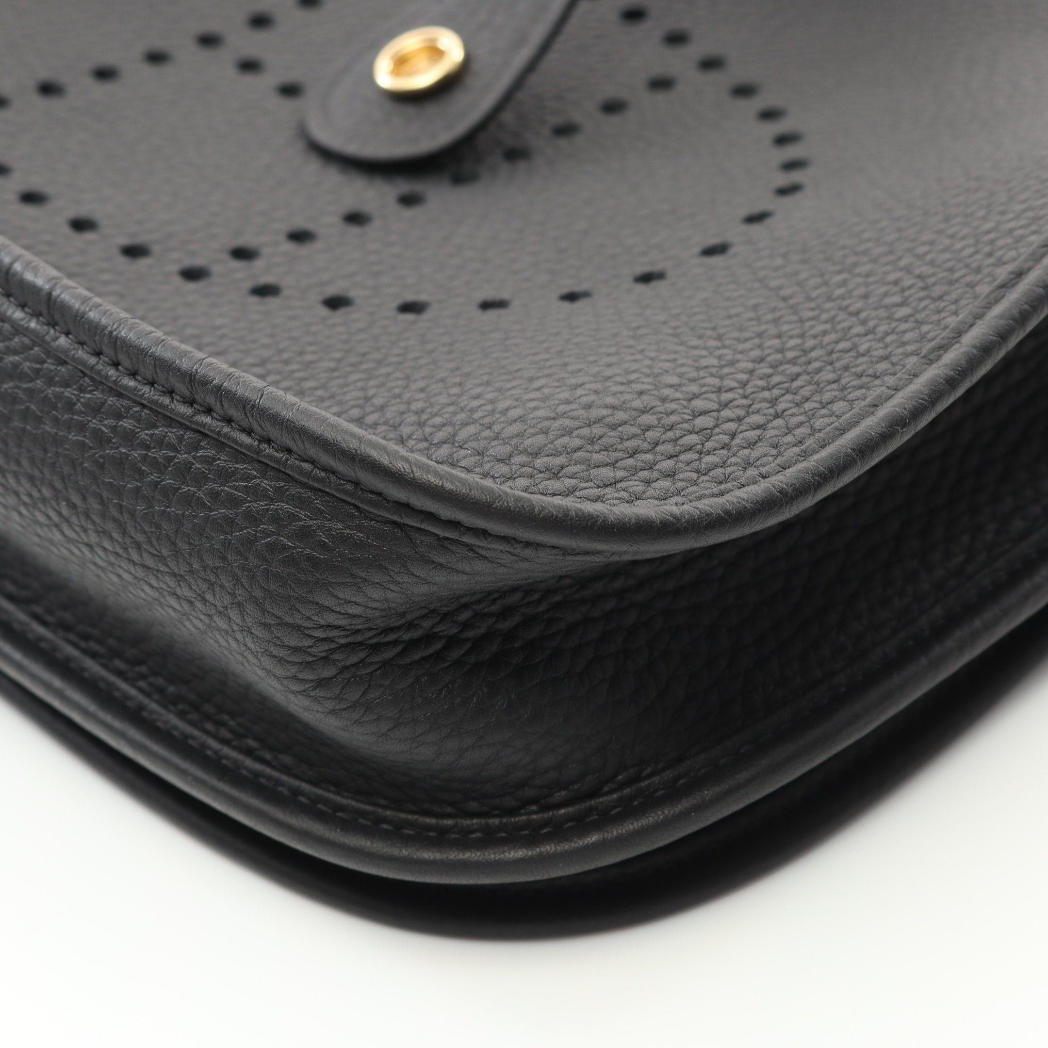 Hermes Hermes Evelyn 3 Troyes Pm Shoulder Bag Clemence Leather Black Gold Hardware Double Engraved Size ONE SIZE - 6 Thumbnail