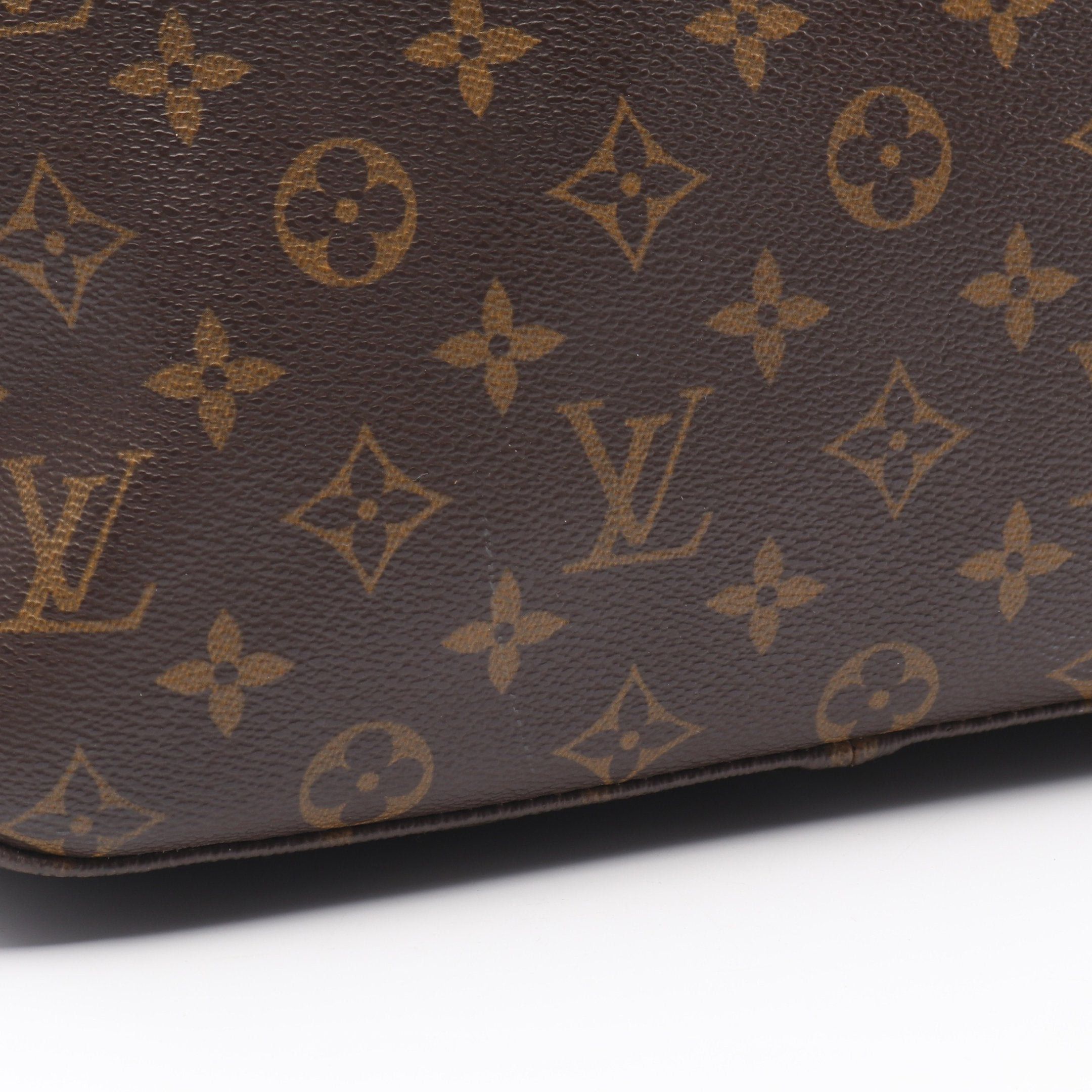 Louis Vuitton Louis Vuitton Looping Gm Monogram Shoulder Bag Leather Brown Size ONE SIZE - 13 Thumbnail