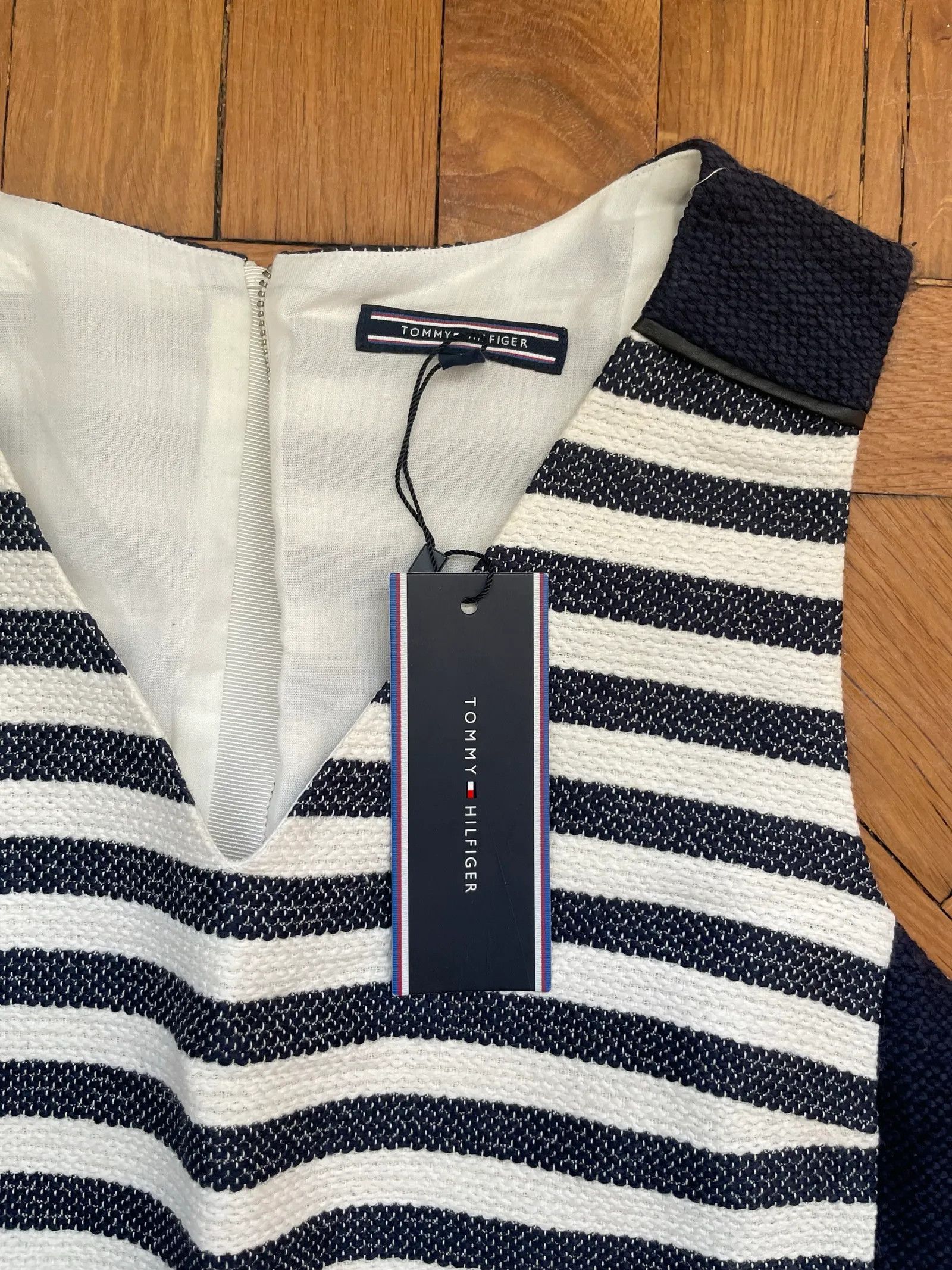 Tommy Hilfiger Tommy Hilfiger Dress Size XS / US 0-2 / IT 36-38 - 3 Thumbnail