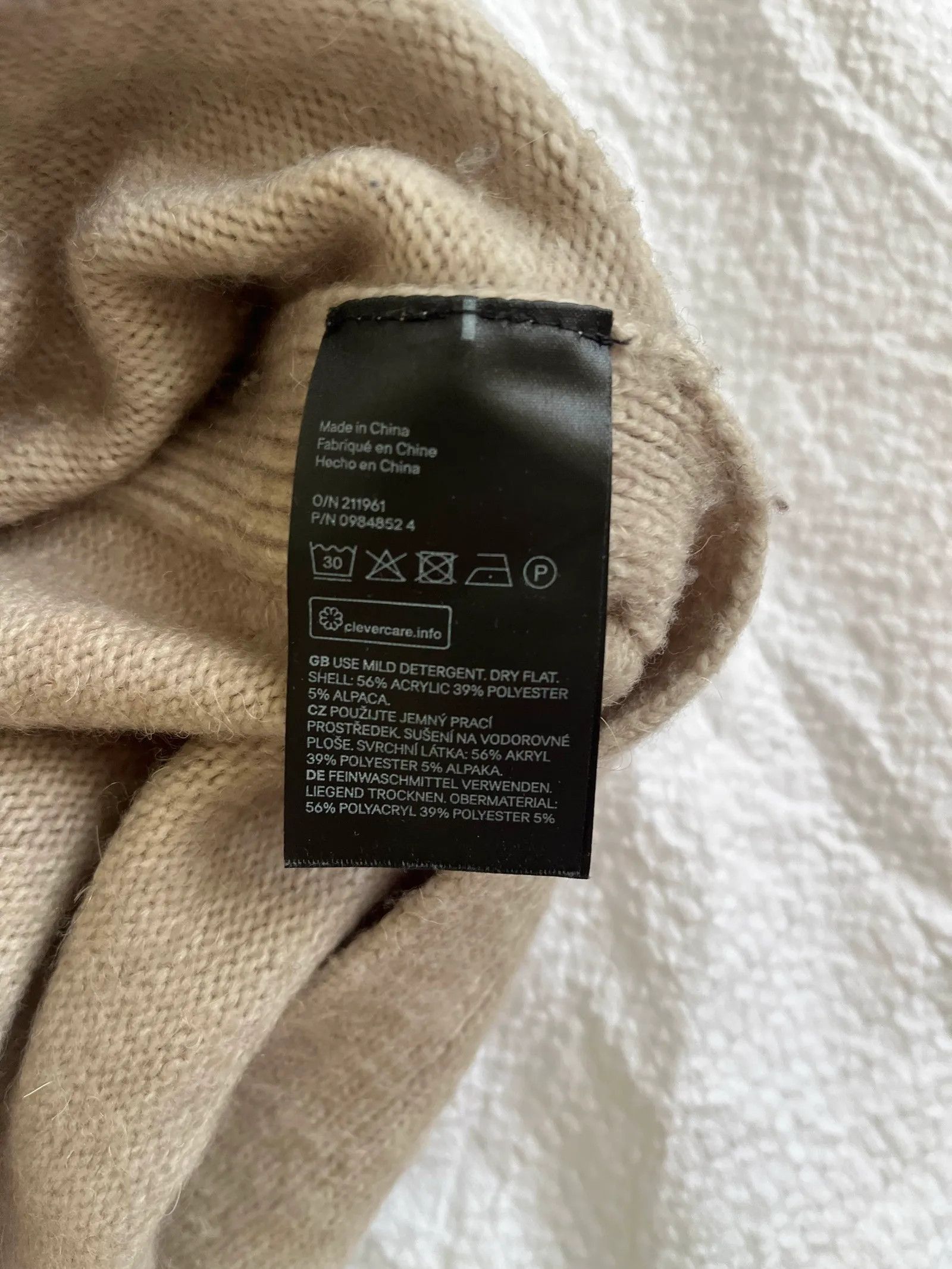 H&M H&M Vest Size XS / US 0-2 / IT 36-38 - 3 Thumbnail