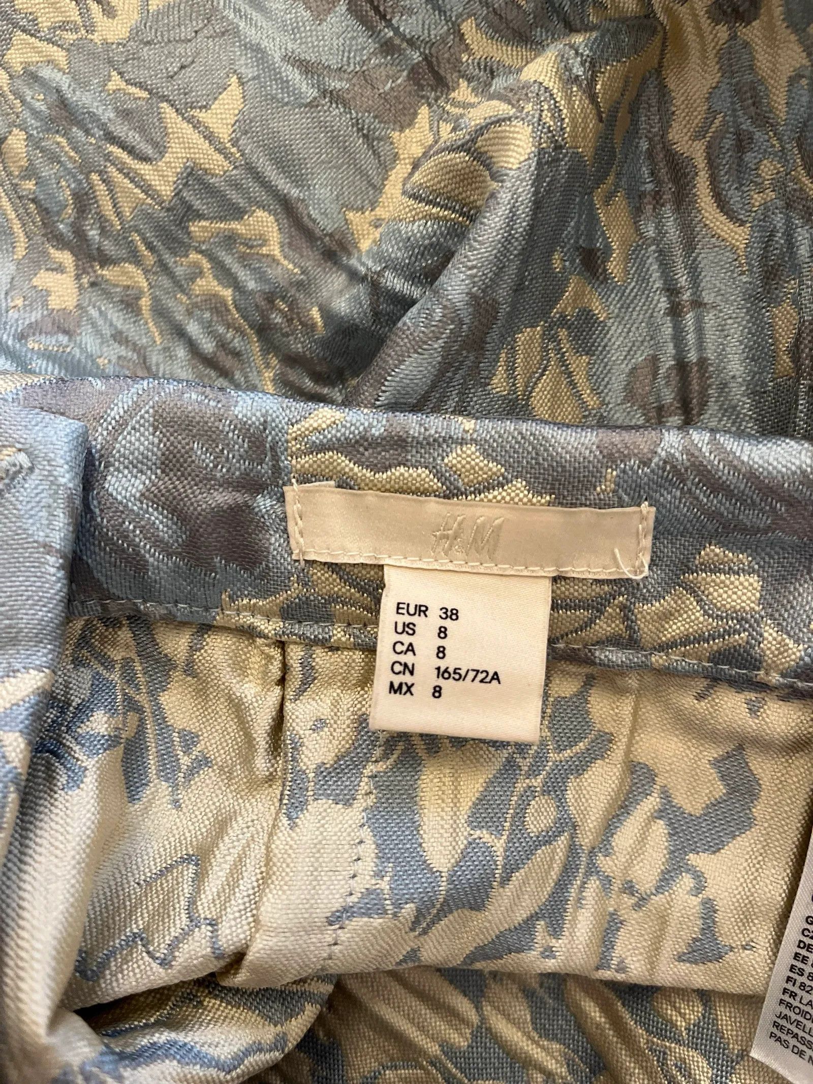 H&M H&M Skirt Size 27" / US 4 / IT 40 - 2 Thumbnail