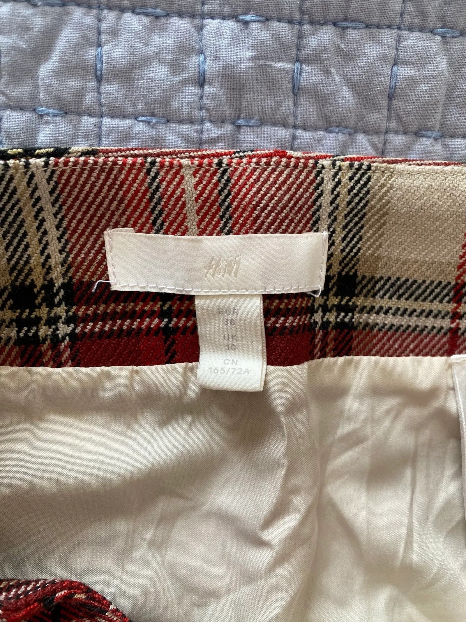 H&M H&M Skirt Size 27" / US 4 / IT 40 - 2 Thumbnail