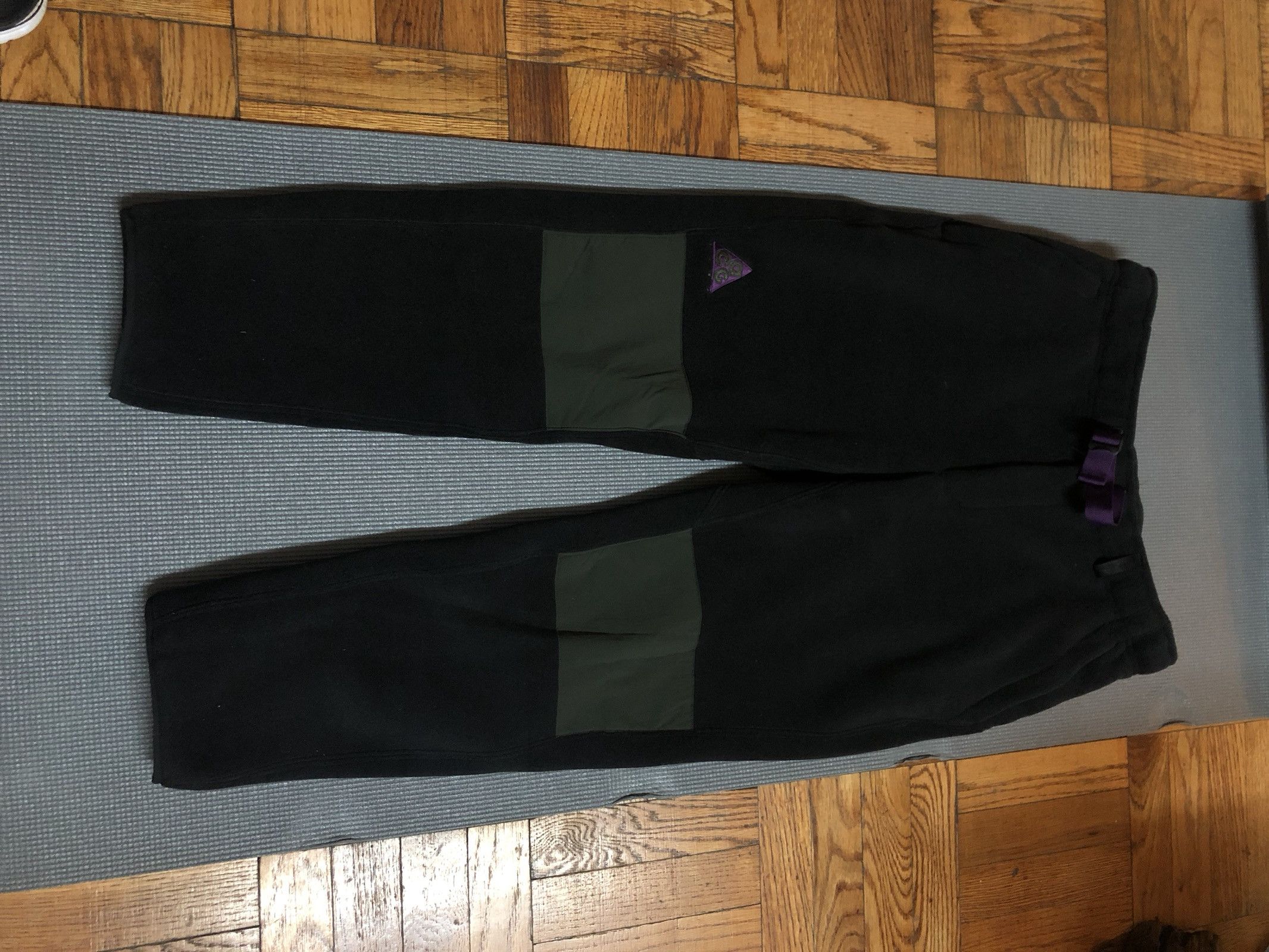 Nike acg sherpa fleece pants sale