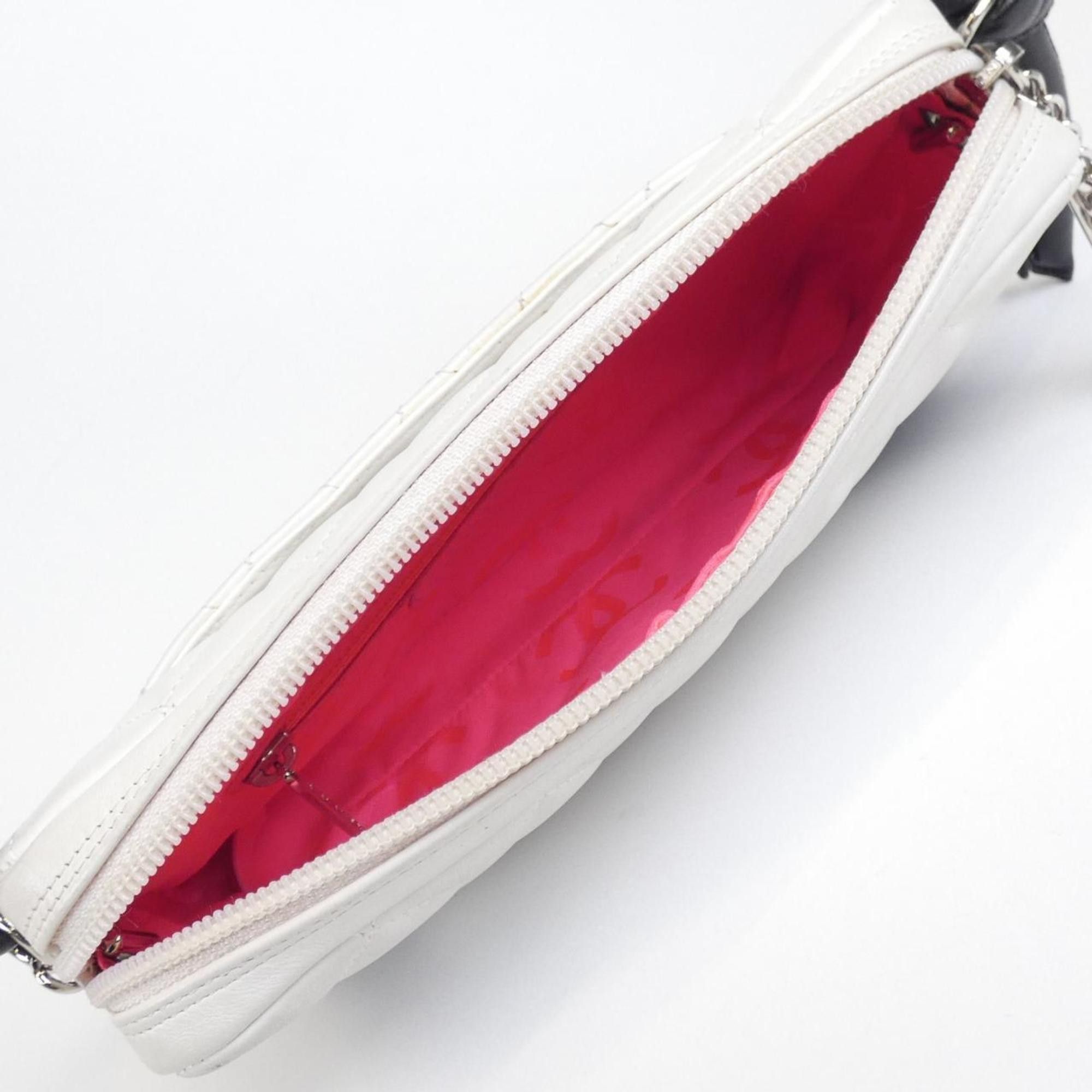 Chanel Chanel Cambon line shoulder Size ONE SIZE - 8 Thumbnail