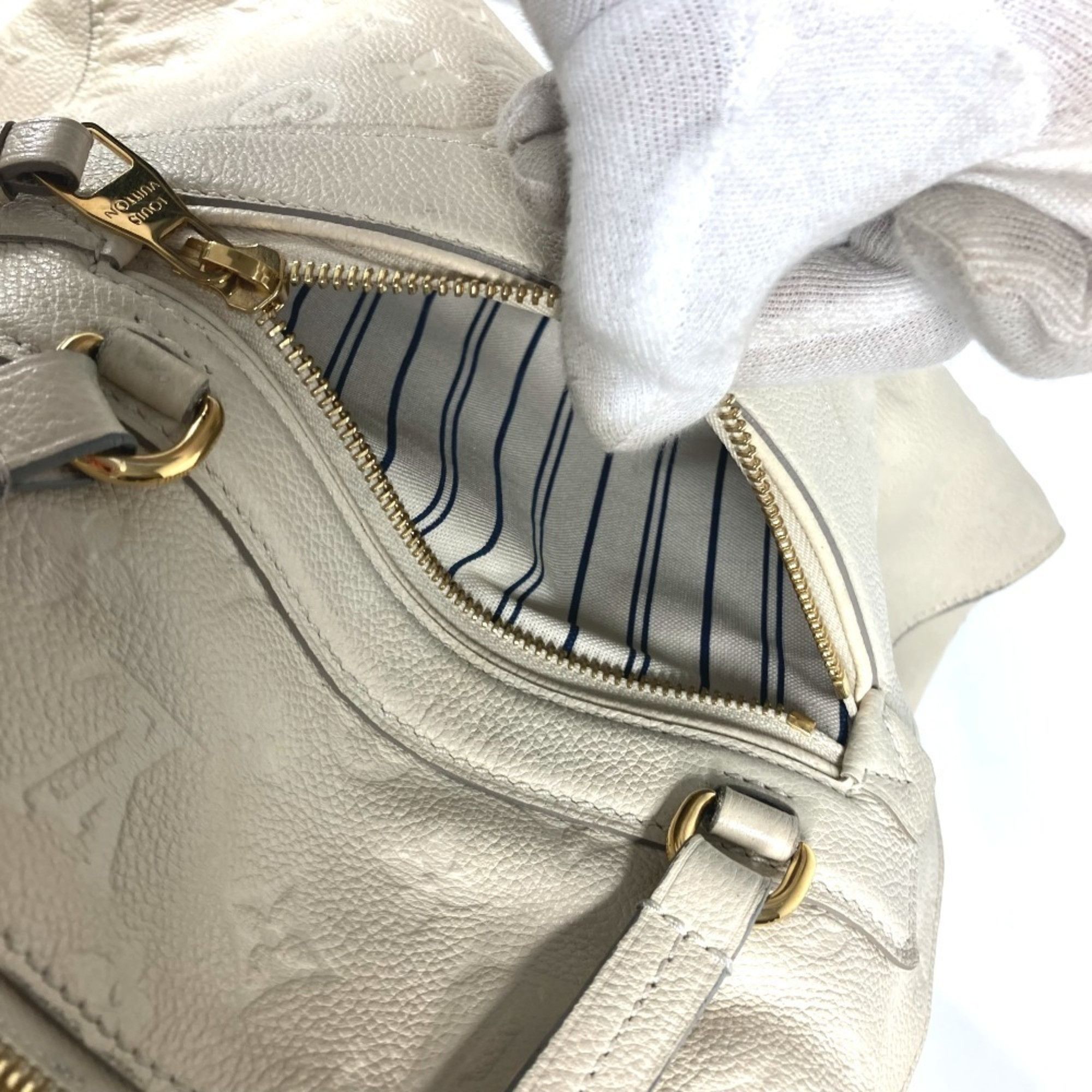 Louis Vuitton Louis Vuitton Lumineuse tote Size ONE SIZE - 17 Thumbnail