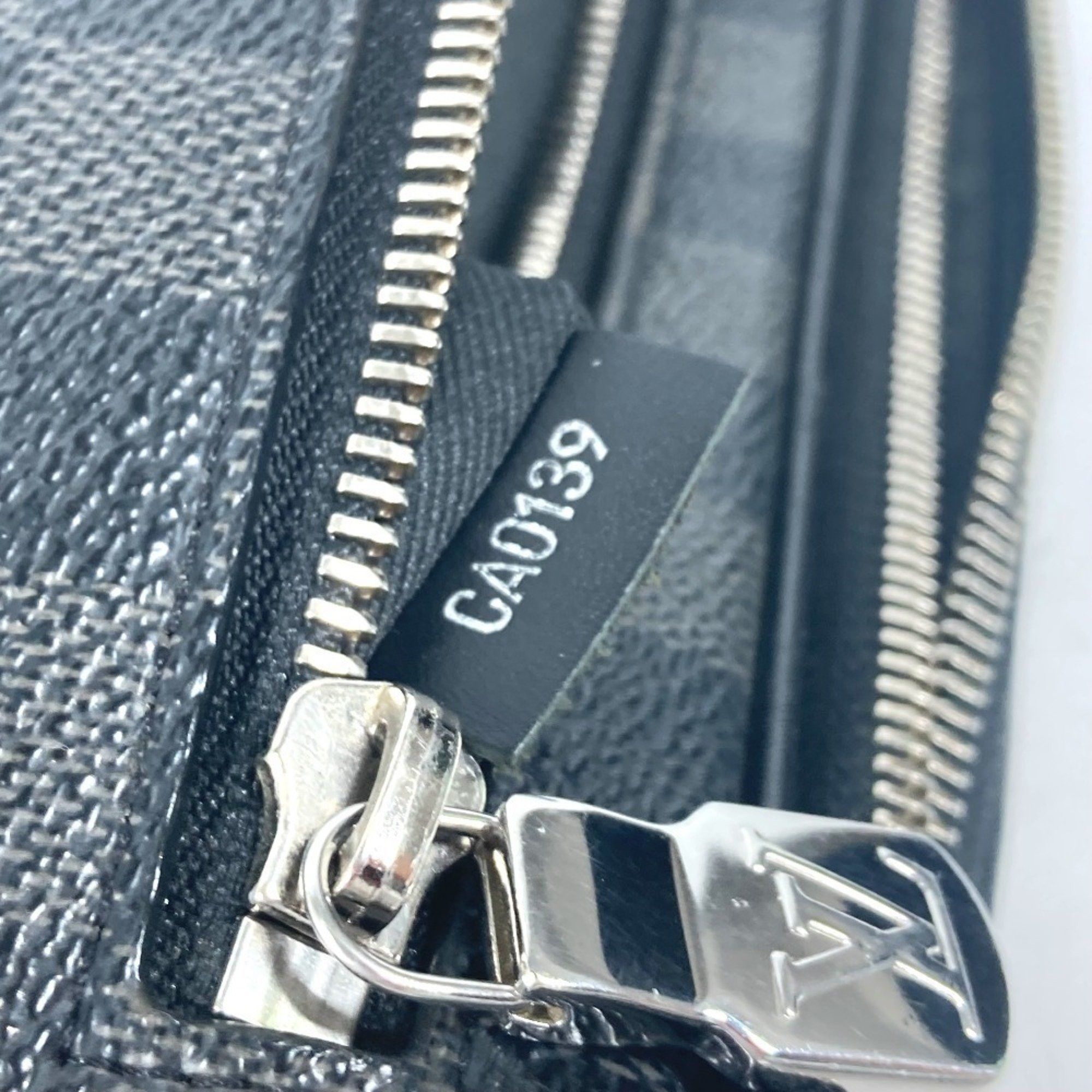 Louis Vuitton Louis Vuitton Alpha clutch Size ONE SIZE - 11 Thumbnail