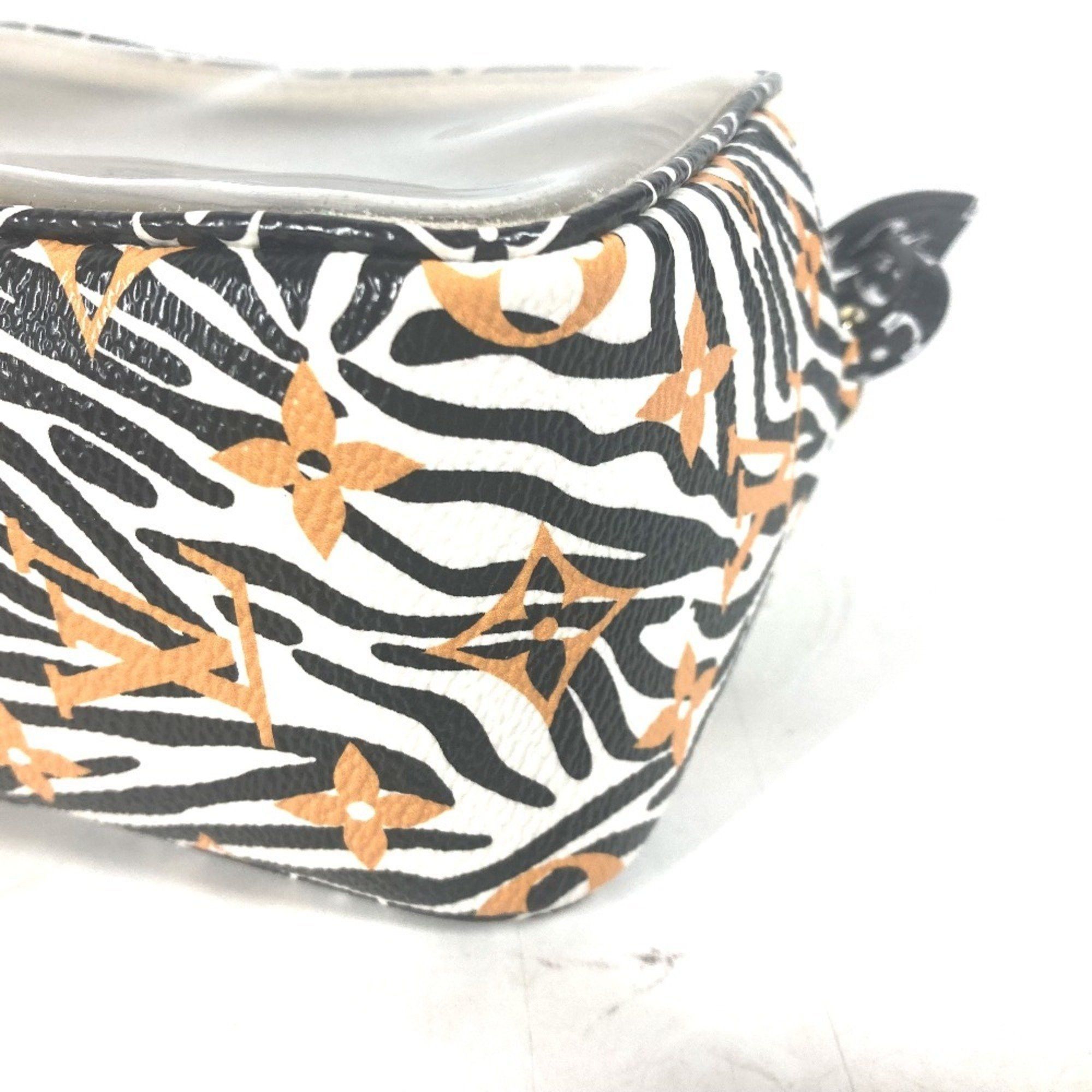 Louis Vuitton Louis Vuitton Beach Pouch clutch Size ONE SIZE - 6 Thumbnail