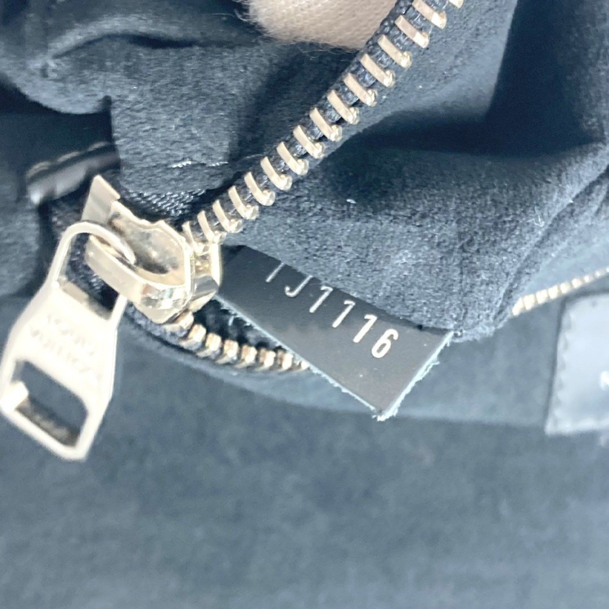 Louis Vuitton Louis Vuitton Newport backpack Size ONE SIZE - 16 Thumbnail