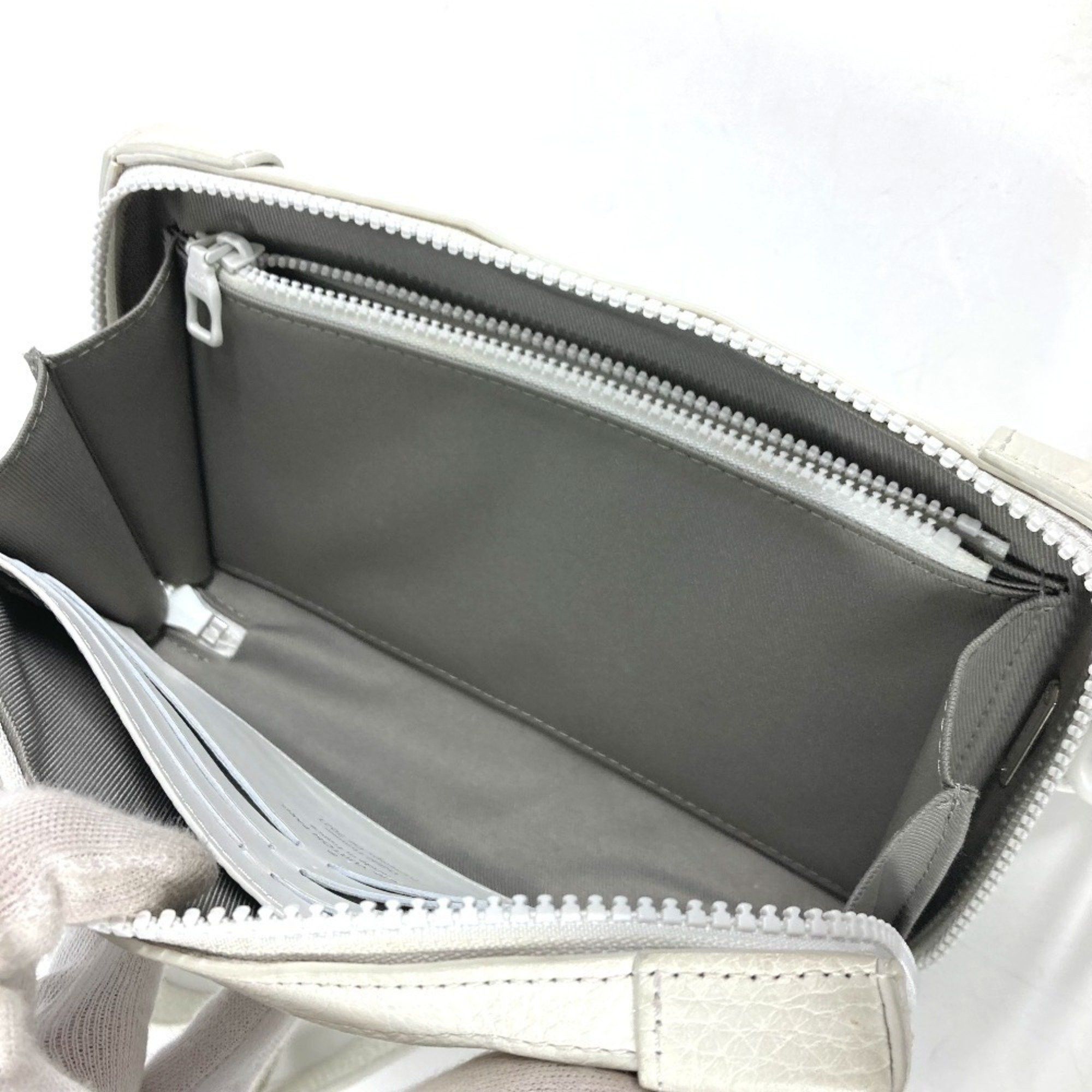 Louis Vuitton Louis Vuitton Soft Trunk clutch Size ONE SIZE - 17 Thumbnail