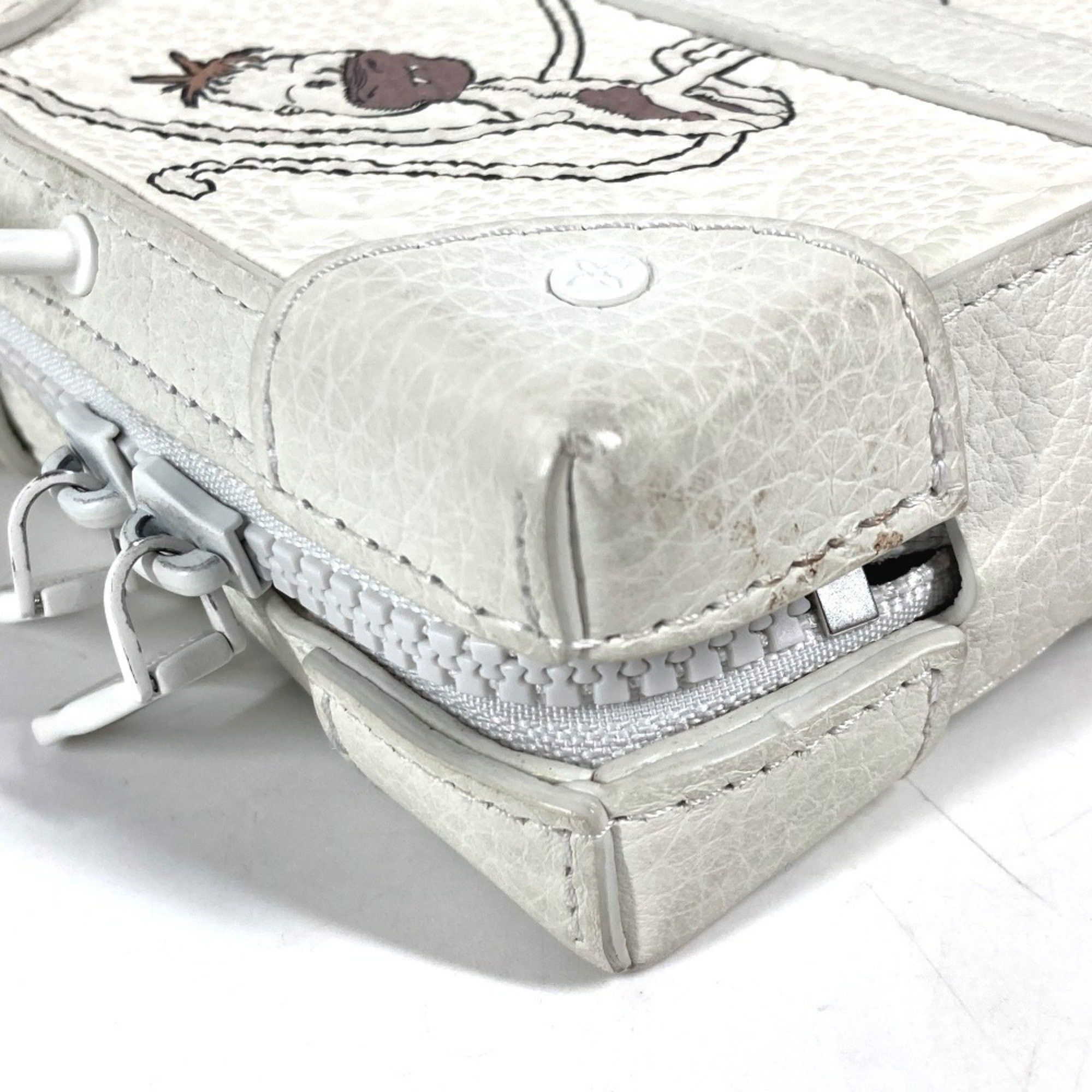 Louis Vuitton Louis Vuitton Soft Trunk clutch Size ONE SIZE - 8 Thumbnail