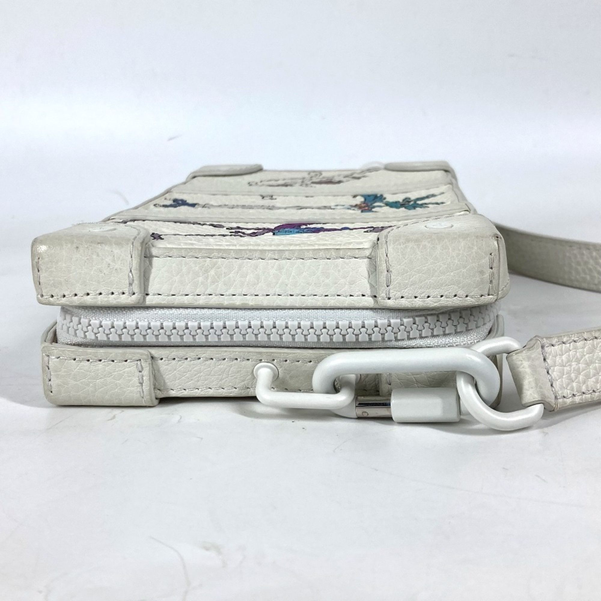 Louis Vuitton Louis Vuitton Soft Trunk clutch Size ONE SIZE - 4 Thumbnail