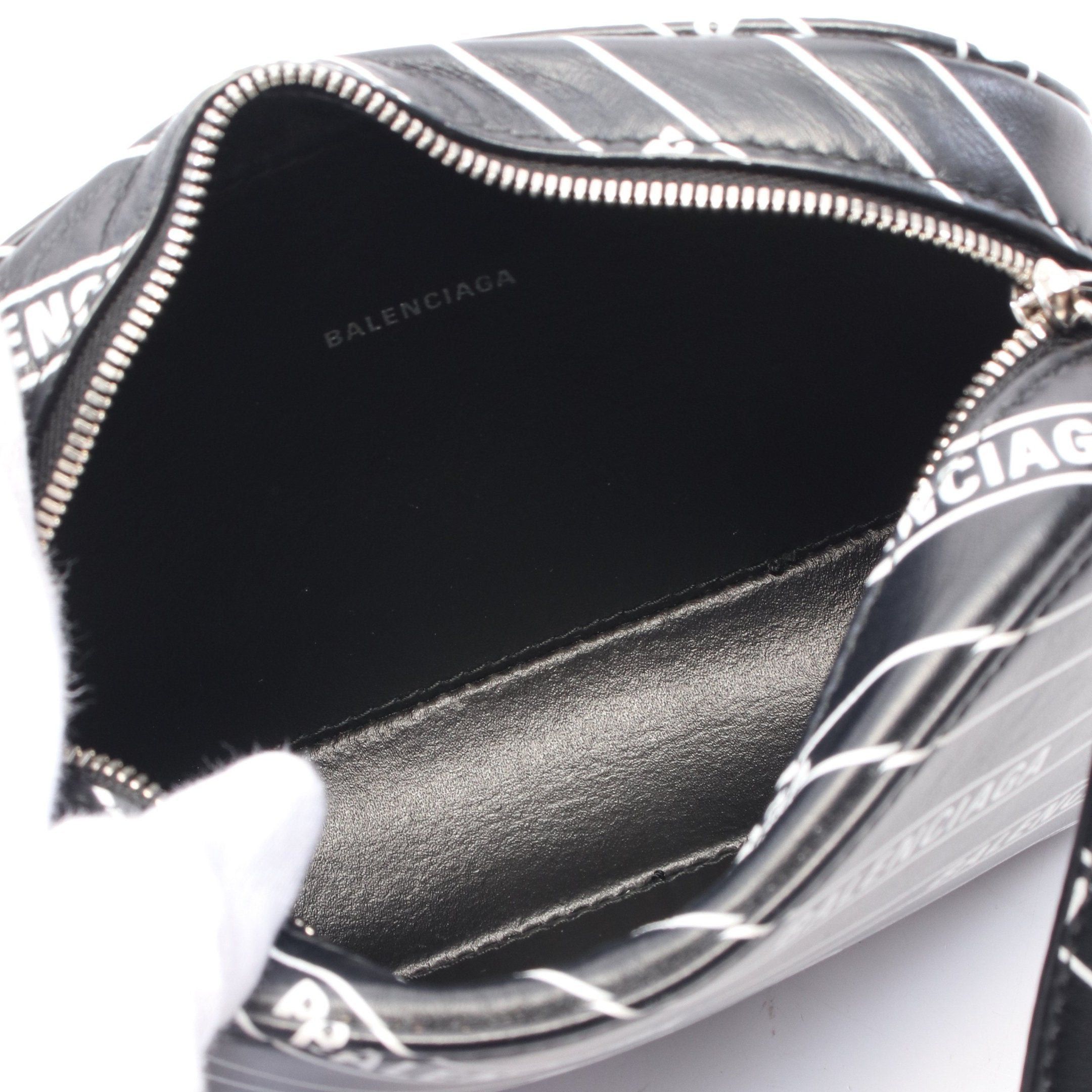 Balenciaga Balenciaga Everyday Camera Bag Xs Shoulder Leather Black White Size ONE SIZE - 3 Thumbnail