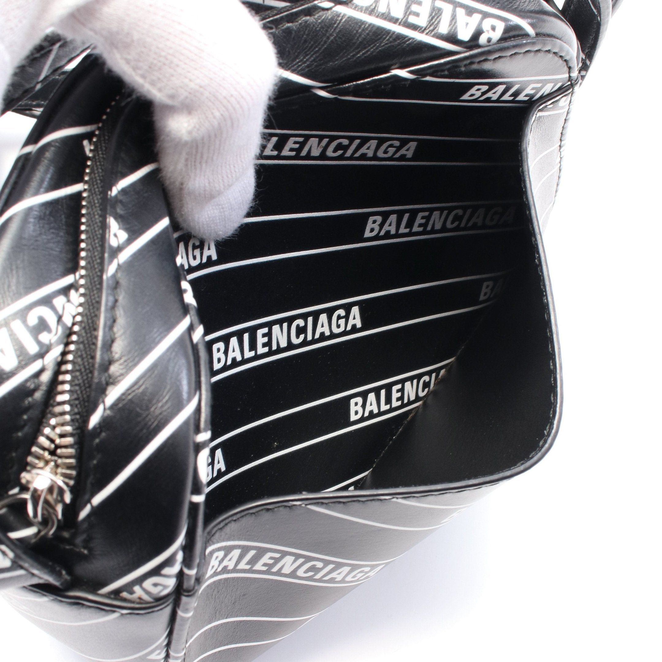 Balenciaga Balenciaga Everyday Camera Bag Xs Shoulder Leather Black White Size ONE SIZE - 6 Thumbnail