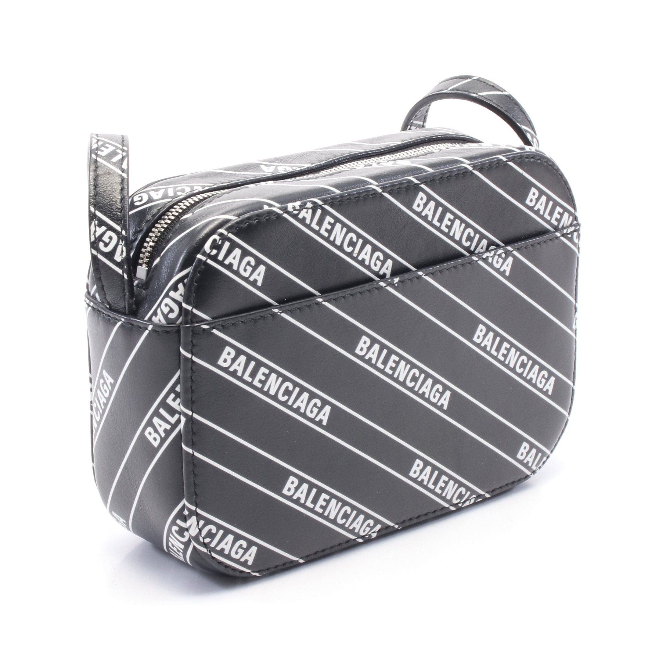 Balenciaga Balenciaga Everyday Camera Bag Xs Shoulder Leather Black White Size ONE SIZE - 2 Thumbnail