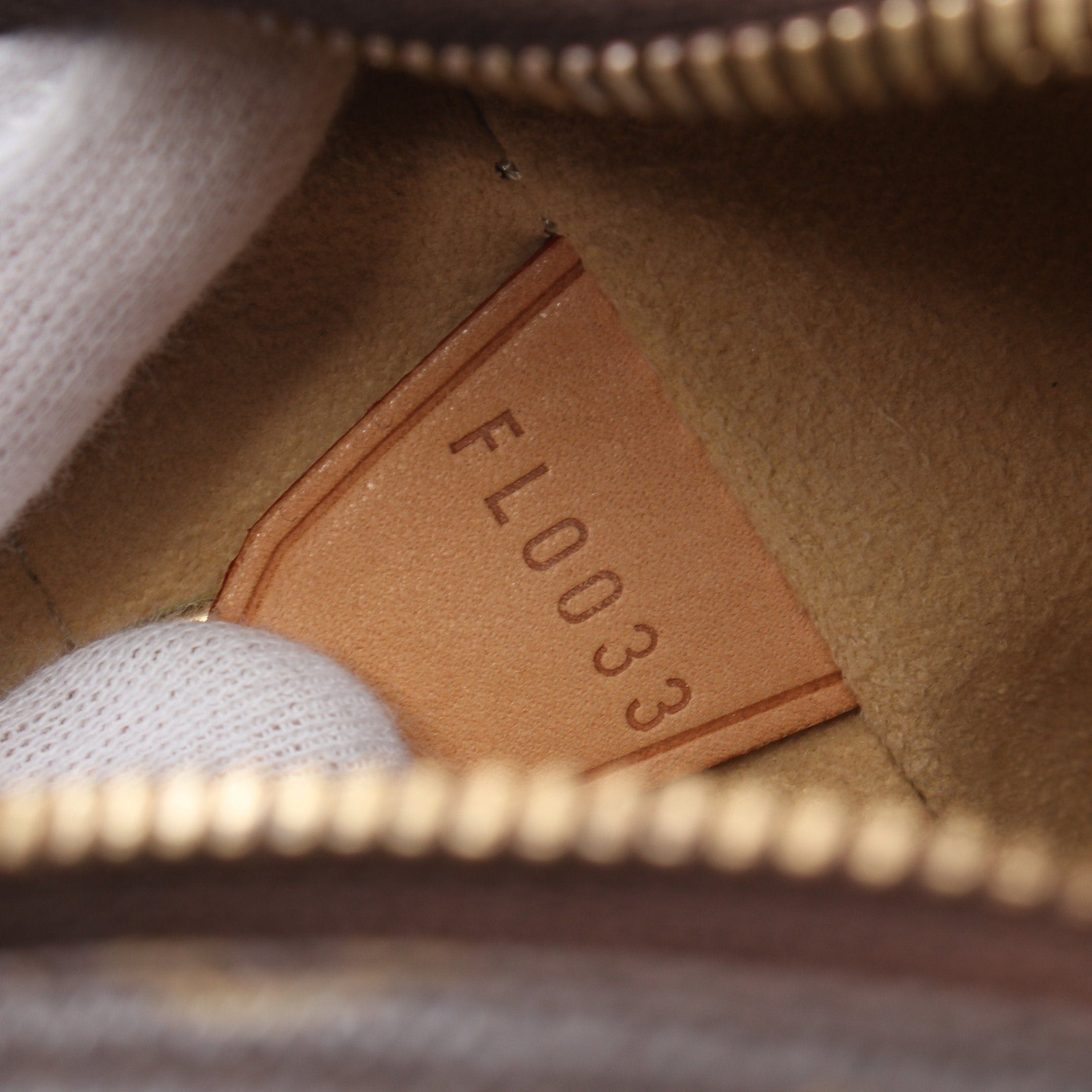 Louis Vuitton Louis Vuitton Cite Gm Monogram Shoulder Bag Leather Brown Size ONE SIZE - 5 Thumbnail