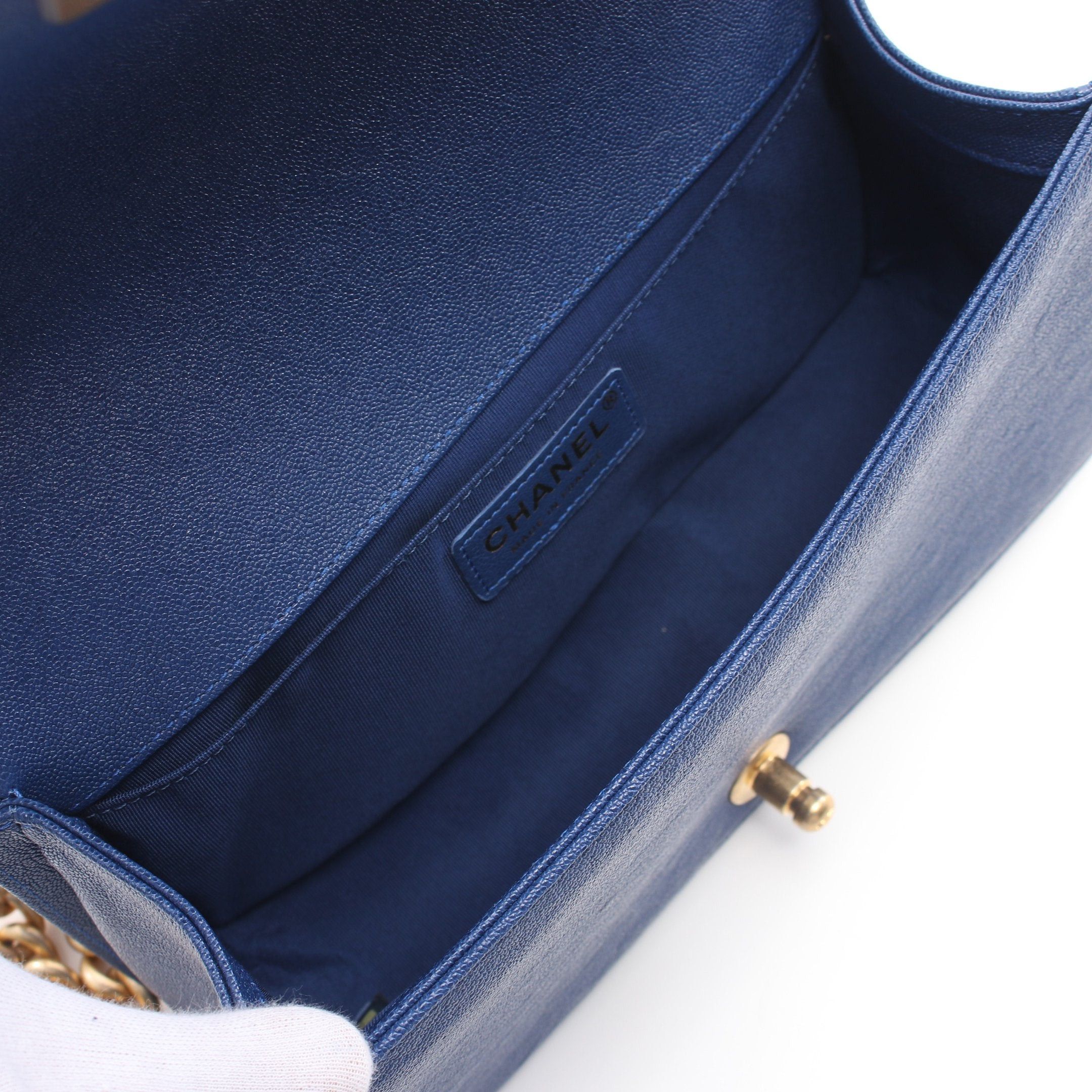 Chanel Chanel Boy Chanel Chain Shoulder Bag Caviar Skin Dark Blue Gold Hardware Size ONE SIZE - 3 Thumbnail
