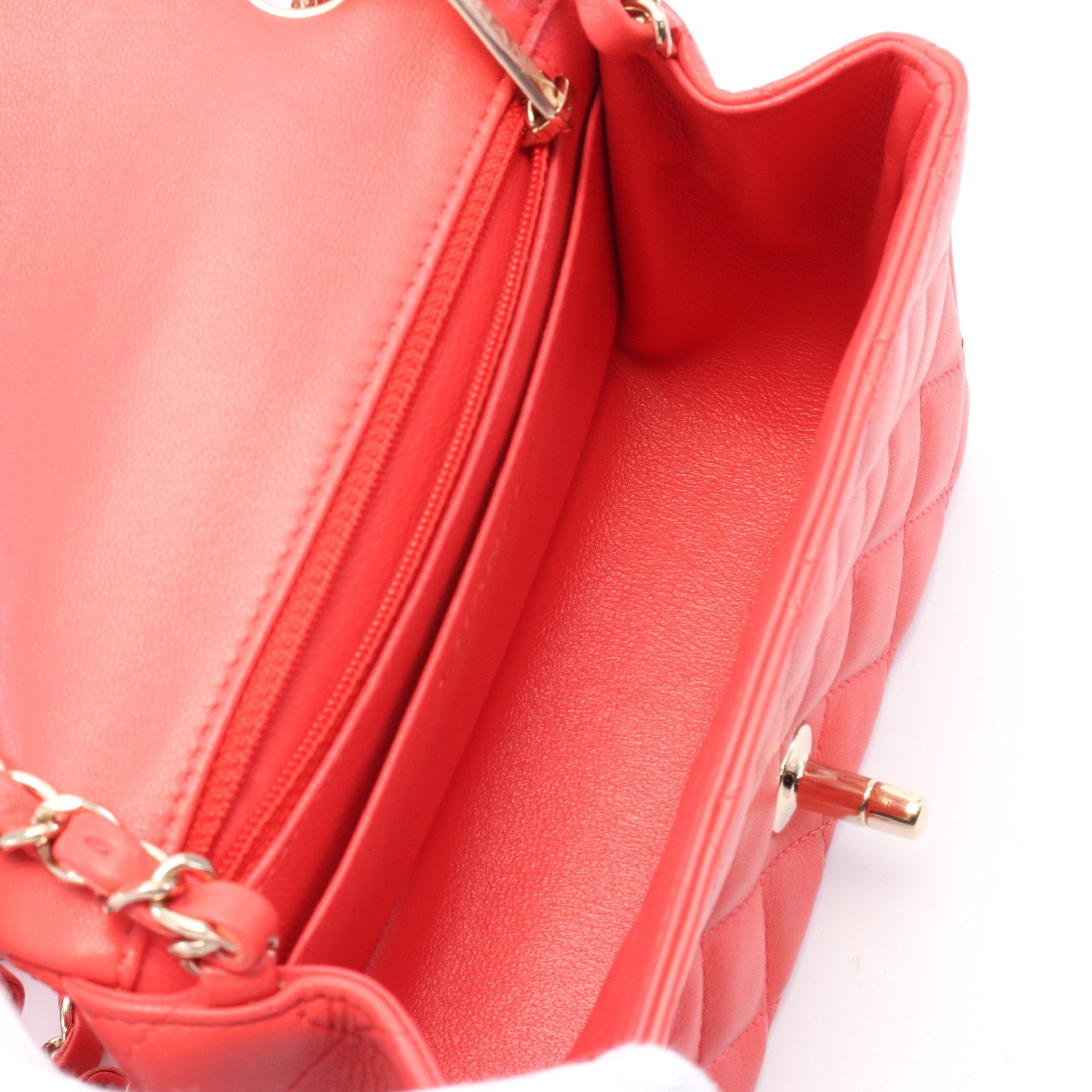 Chanel Chanel Mini Matelasse Chain Shoulder Bag Leather Pink Red Gold Hardware Size ONE SIZE - 3 Thumbnail