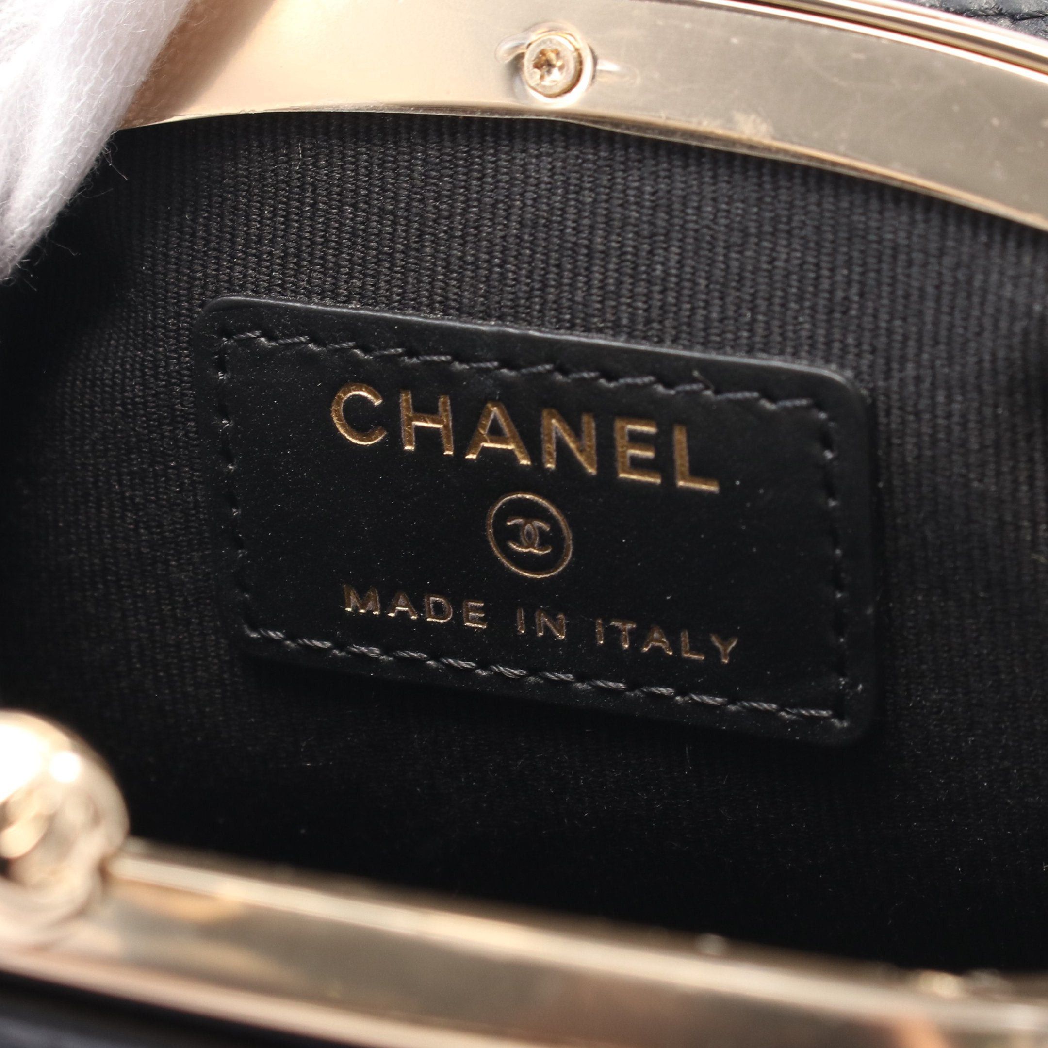 Chanel Chanel Matelasse Chain Wallet Leather Black Gold Hardware Clasp Size ONE SIZE - 4 Thumbnail