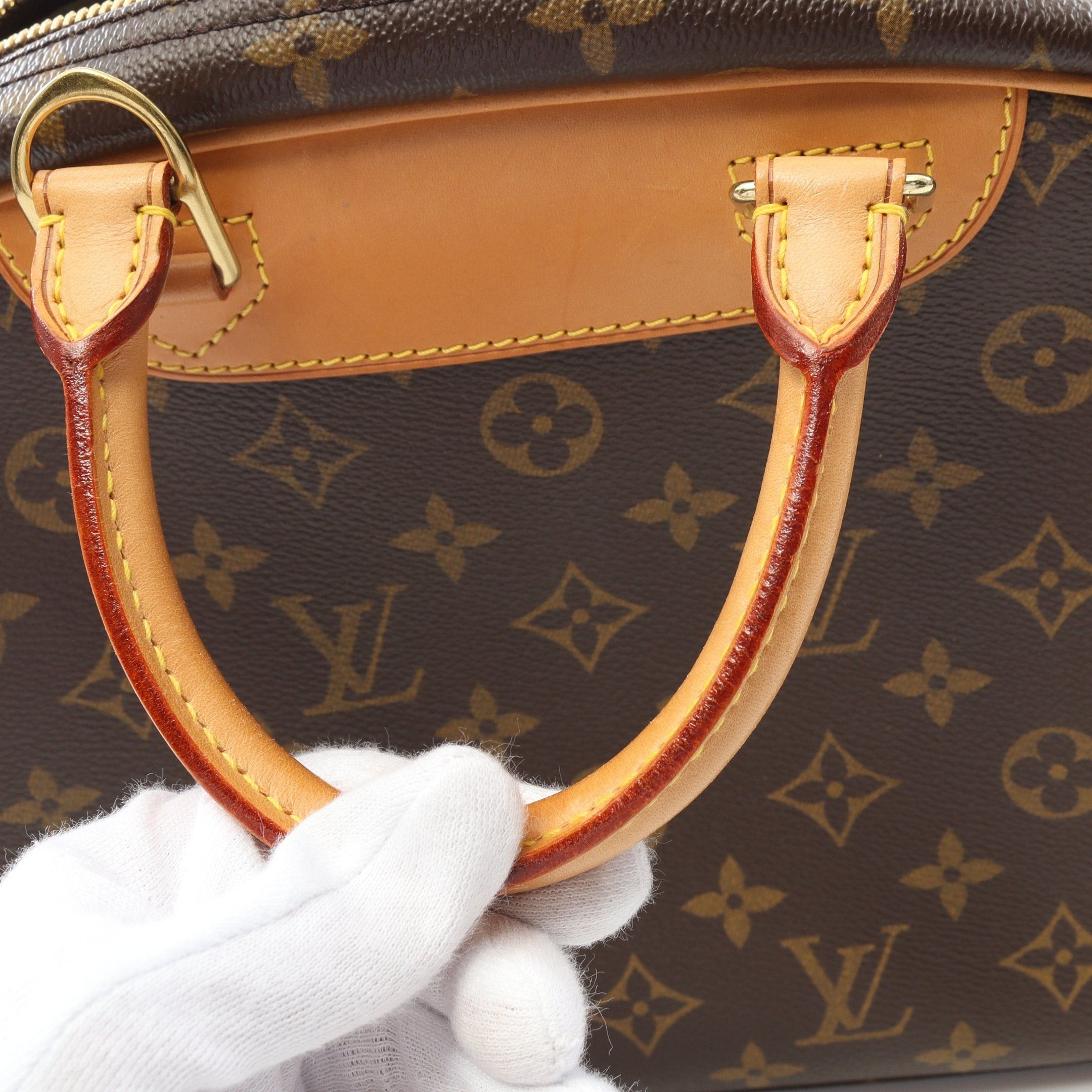 Louis Vuitton Louis Vuitton Trouville Monogram Handbag Leather Brown Size ONE SIZE - 7 Thumbnail