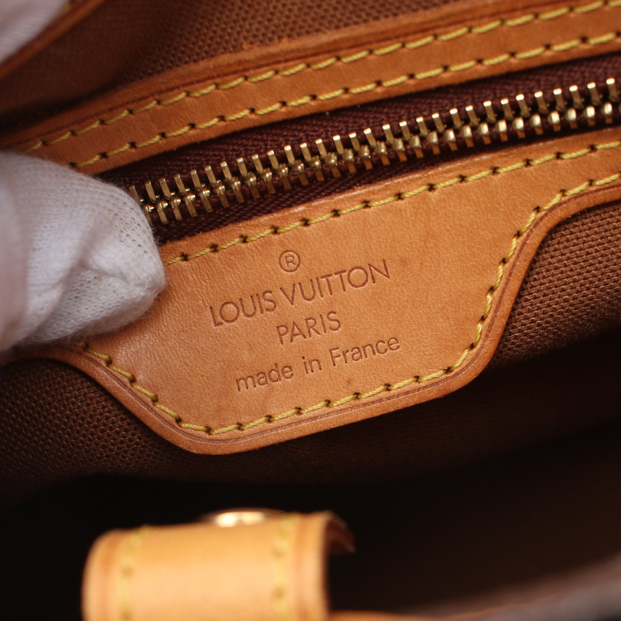 Louis Vuitton Louis Vuitton Vavin Pm Monogram Handbag Leather Brown Size ONE SIZE - 4 Thumbnail