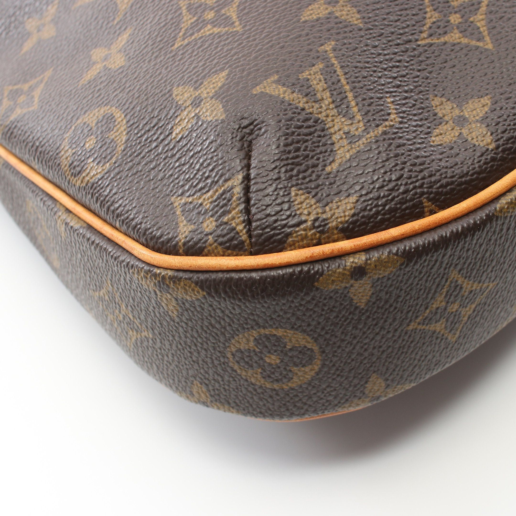 Louis Vuitton Louis Vuitton Odeon Pm Monogram Shoulder Bag Leather Brown Size ONE SIZE - 9 Thumbnail