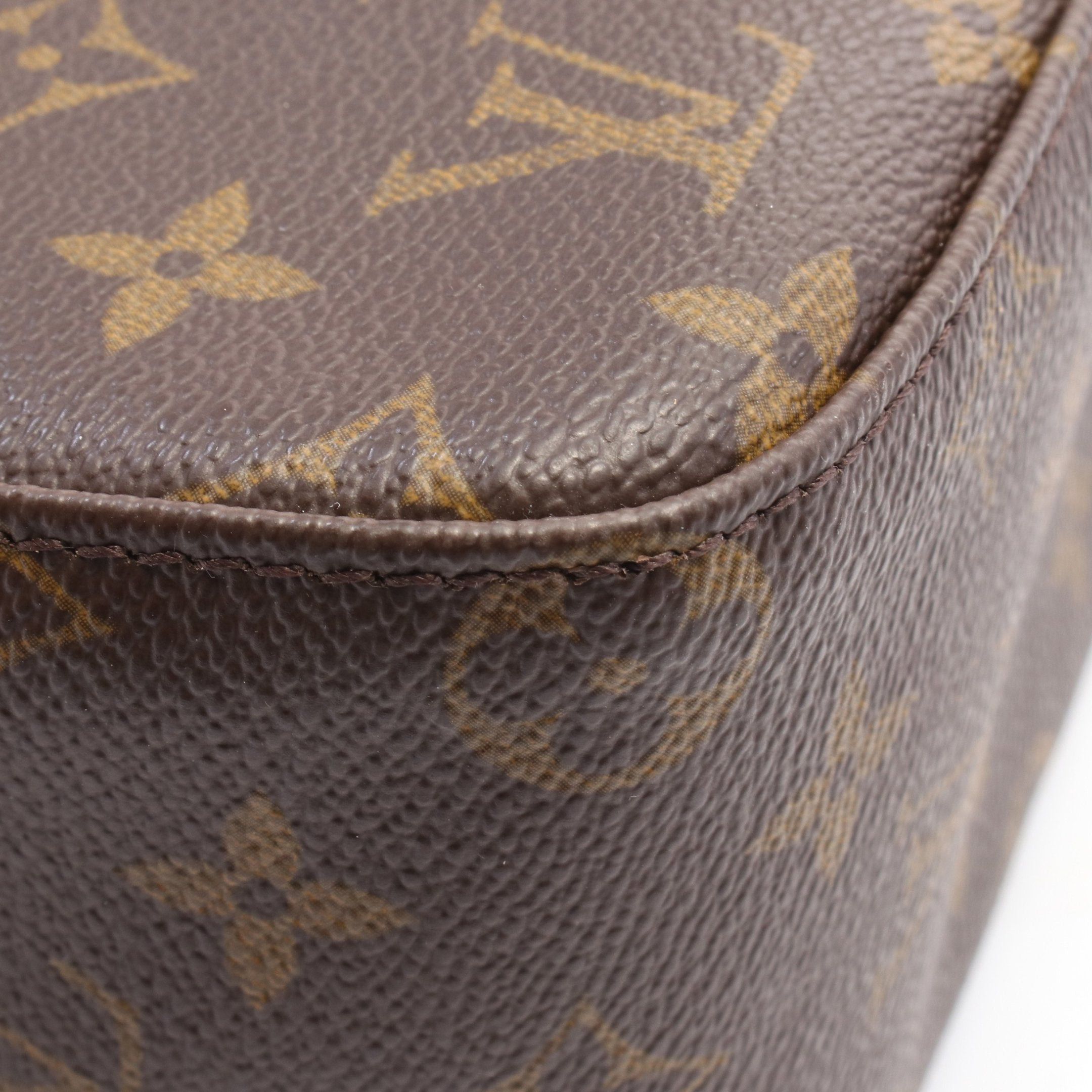 Louis Vuitton Louis Vuitton Looping Mm Monogram Shoulder Bag Leather Brown Size ONE SIZE - 8 Thumbnail