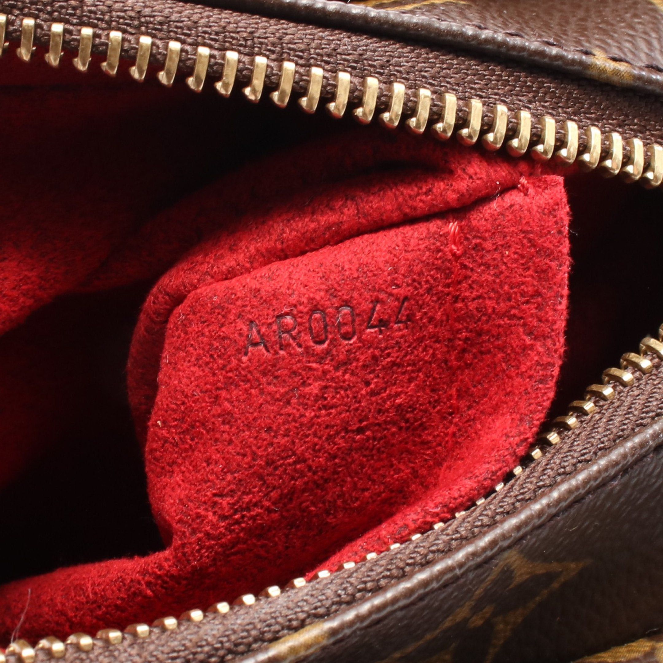 Louis Vuitton Louis Vuitton Vivacite Mm Monogram Shoulder Bag Leather Brown Size ONE SIZE - 5 Thumbnail