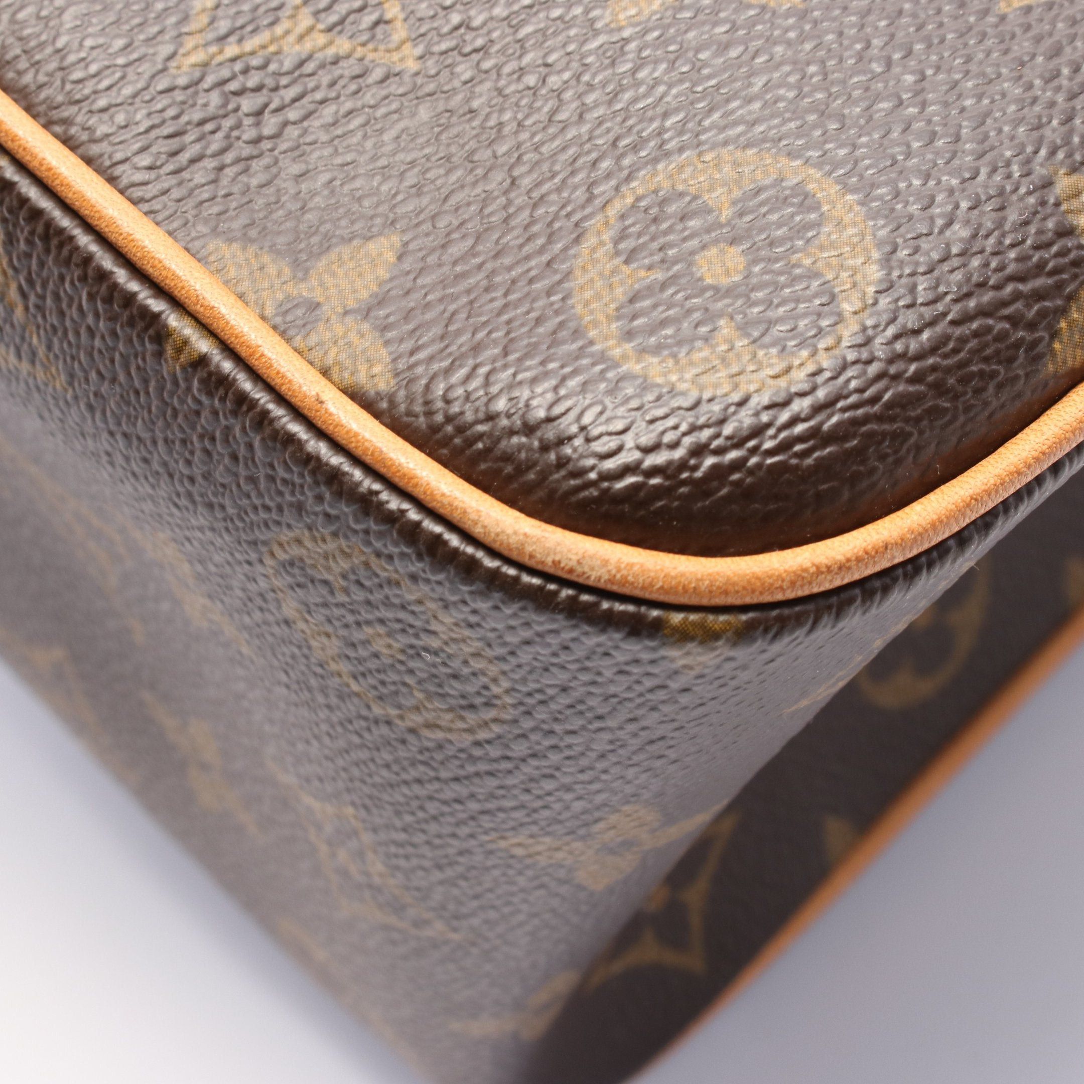 Louis Vuitton Louis Vuitton Multi-Priest Monogram Handbag Leather Brown Size ONE SIZE - 9 Thumbnail